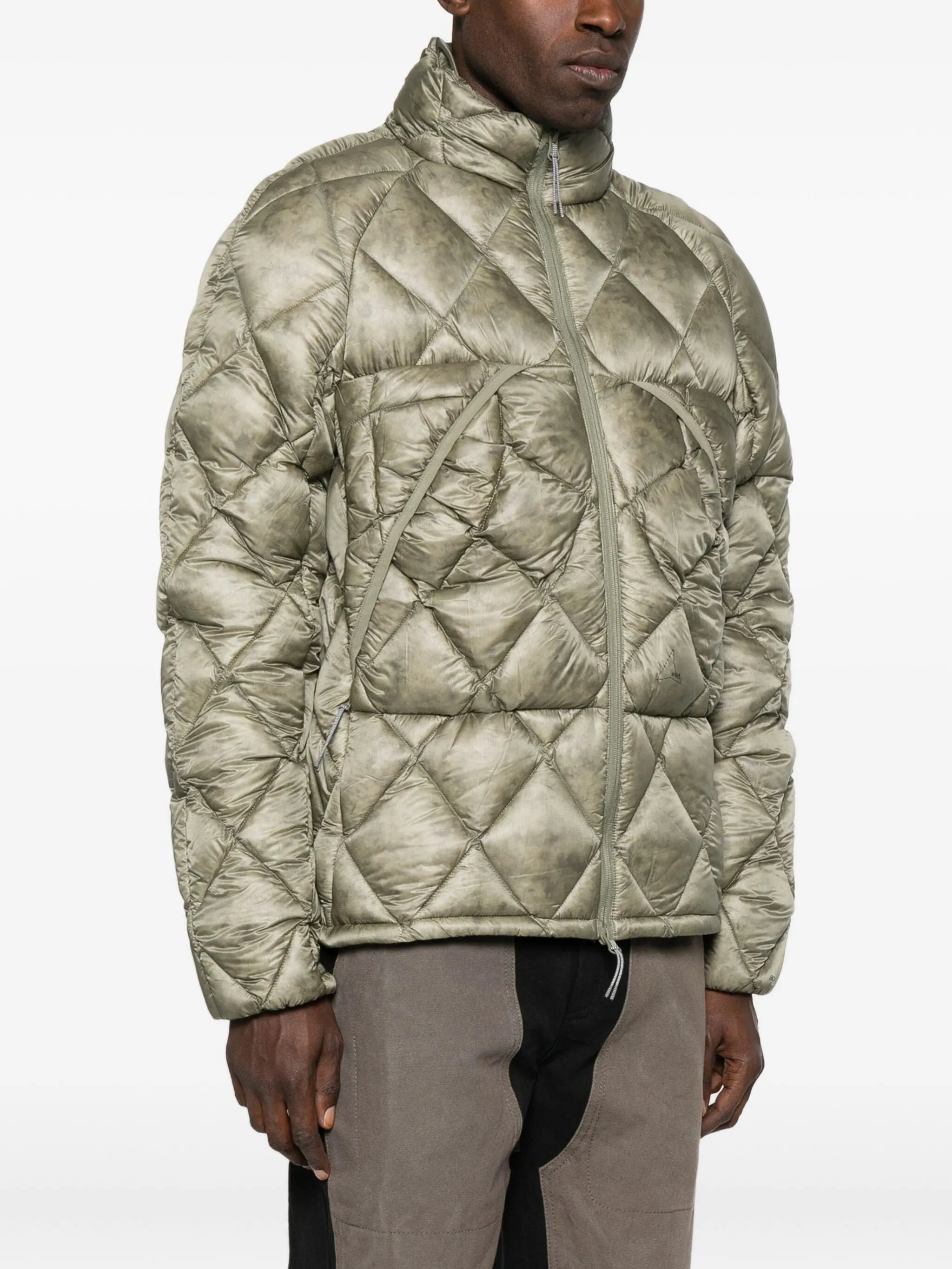 diamond-quilted hooded jacket
