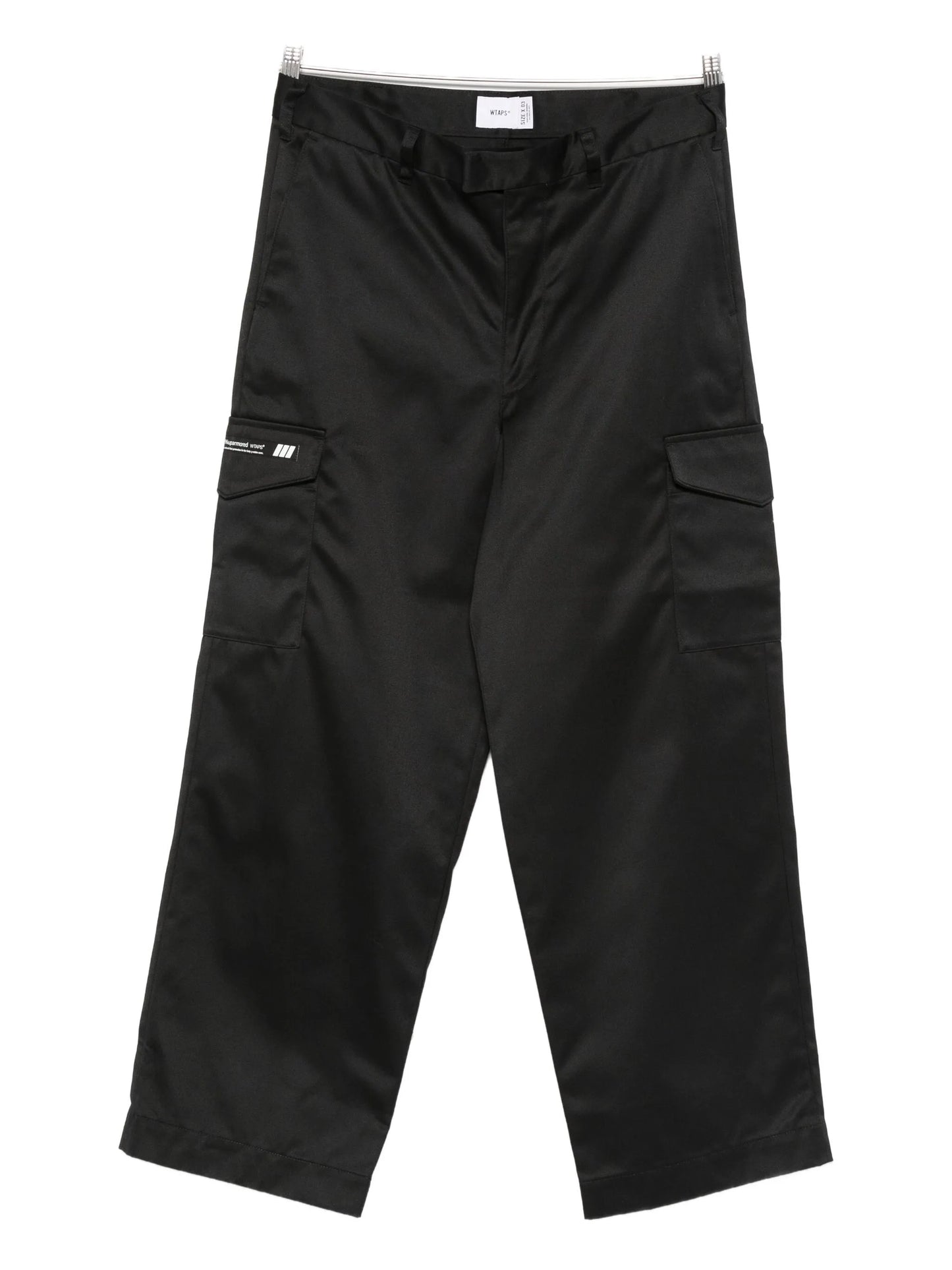 flap-pocket trousers