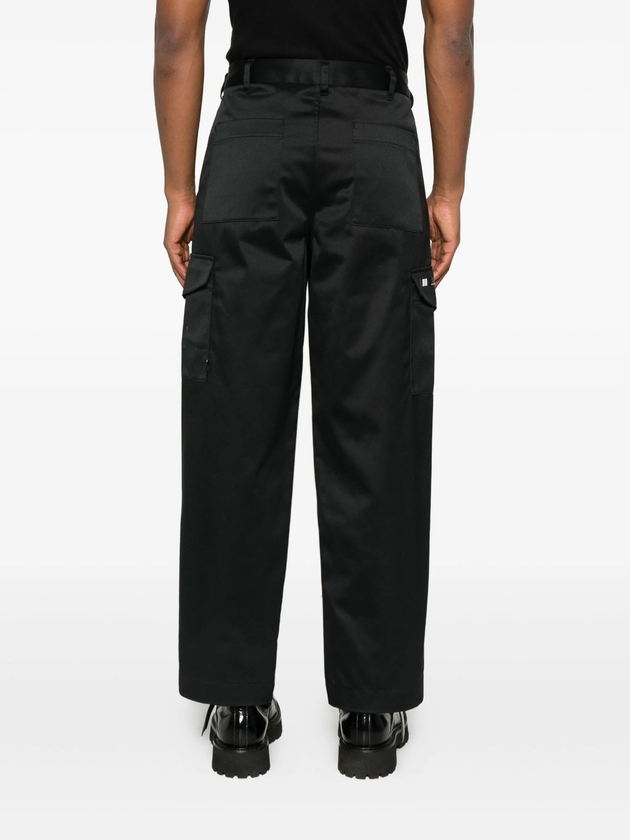flap-pocket trousers