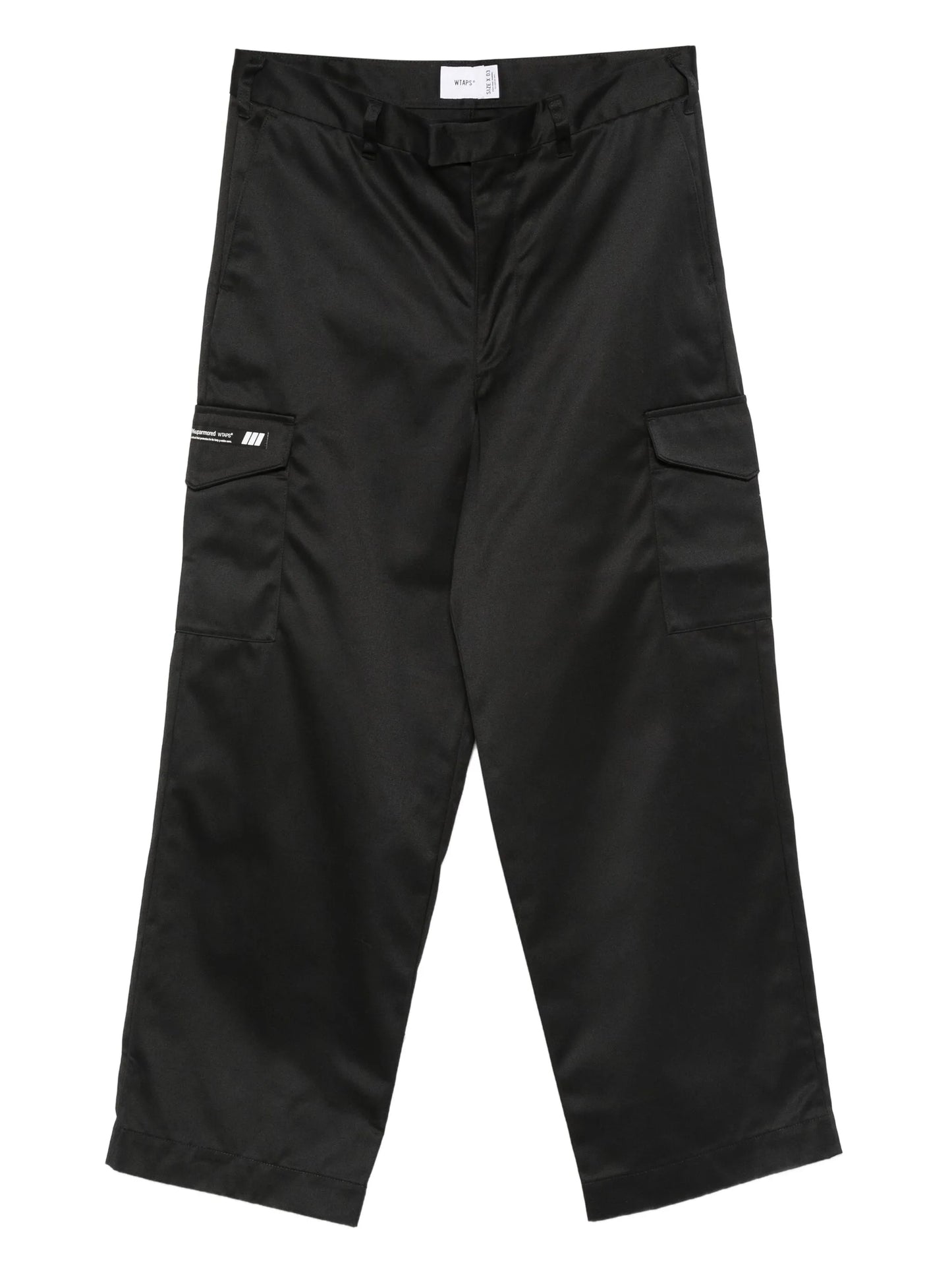 flap-pocket trousers