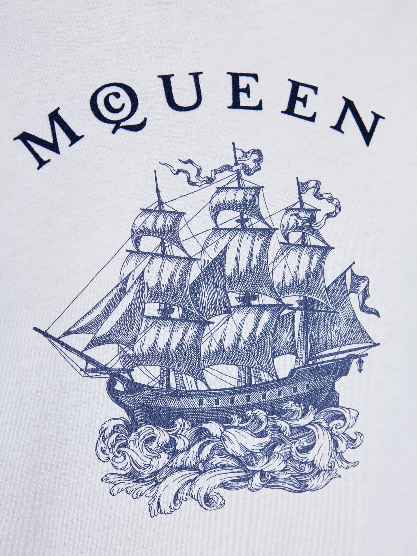 graphic-print t-shirt