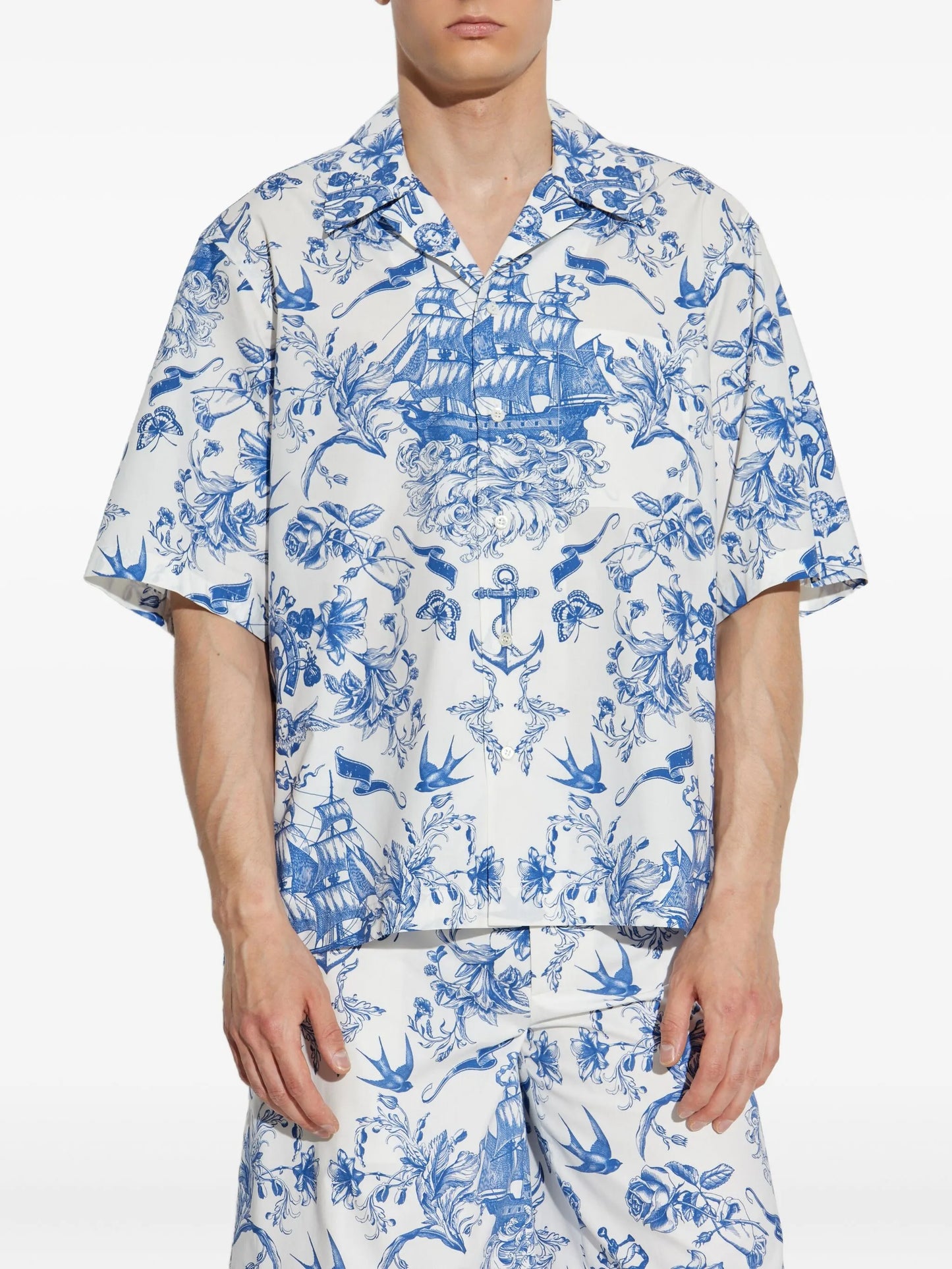 floral-print short-sleeve shirt