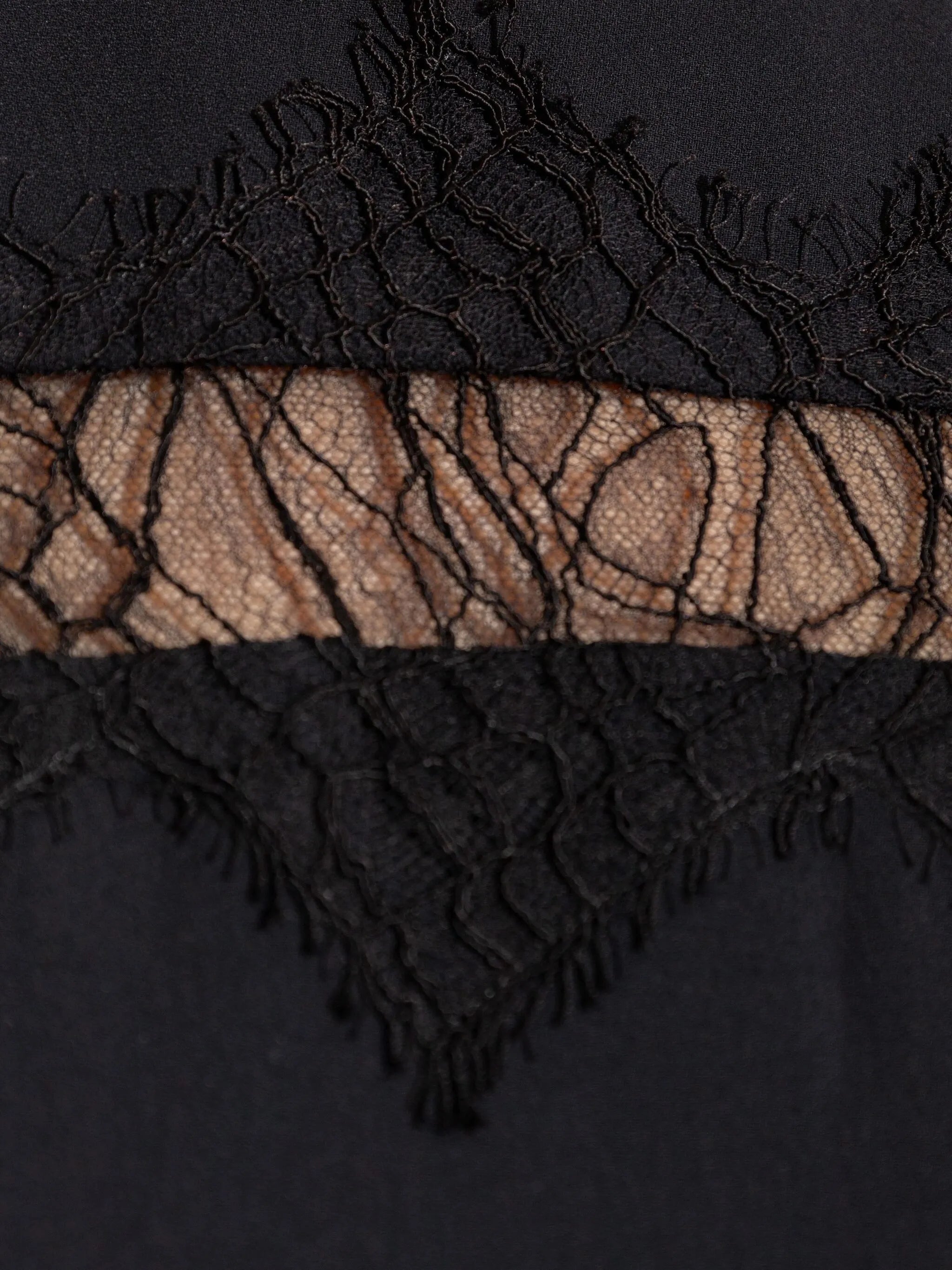 cap-sleeve lace-embroidered midi dress