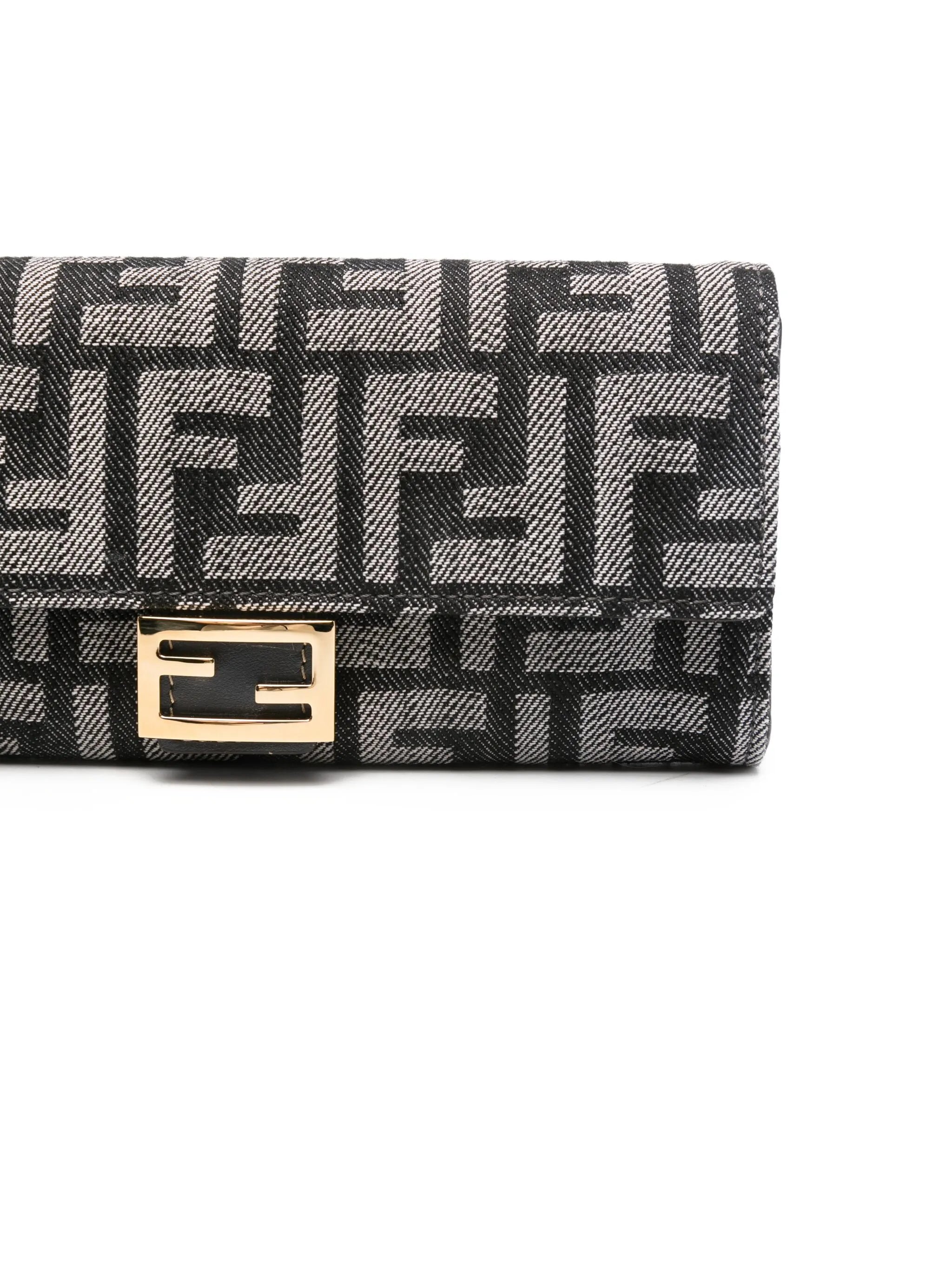 Baguette Continental cross body bag