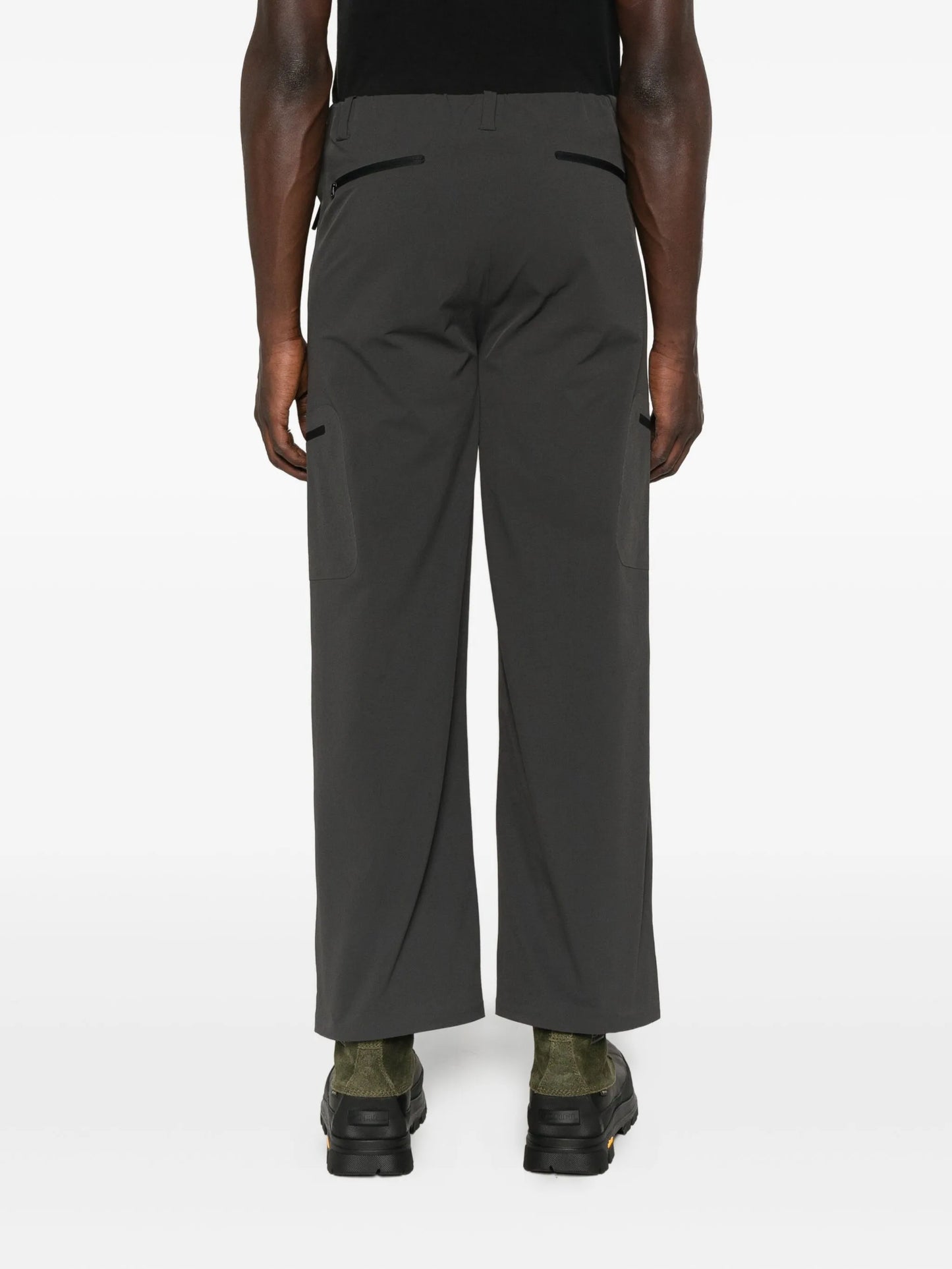 zip-pocket softshell trousers