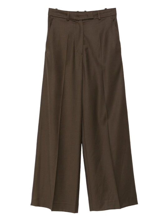 wide-leg pleated trousers