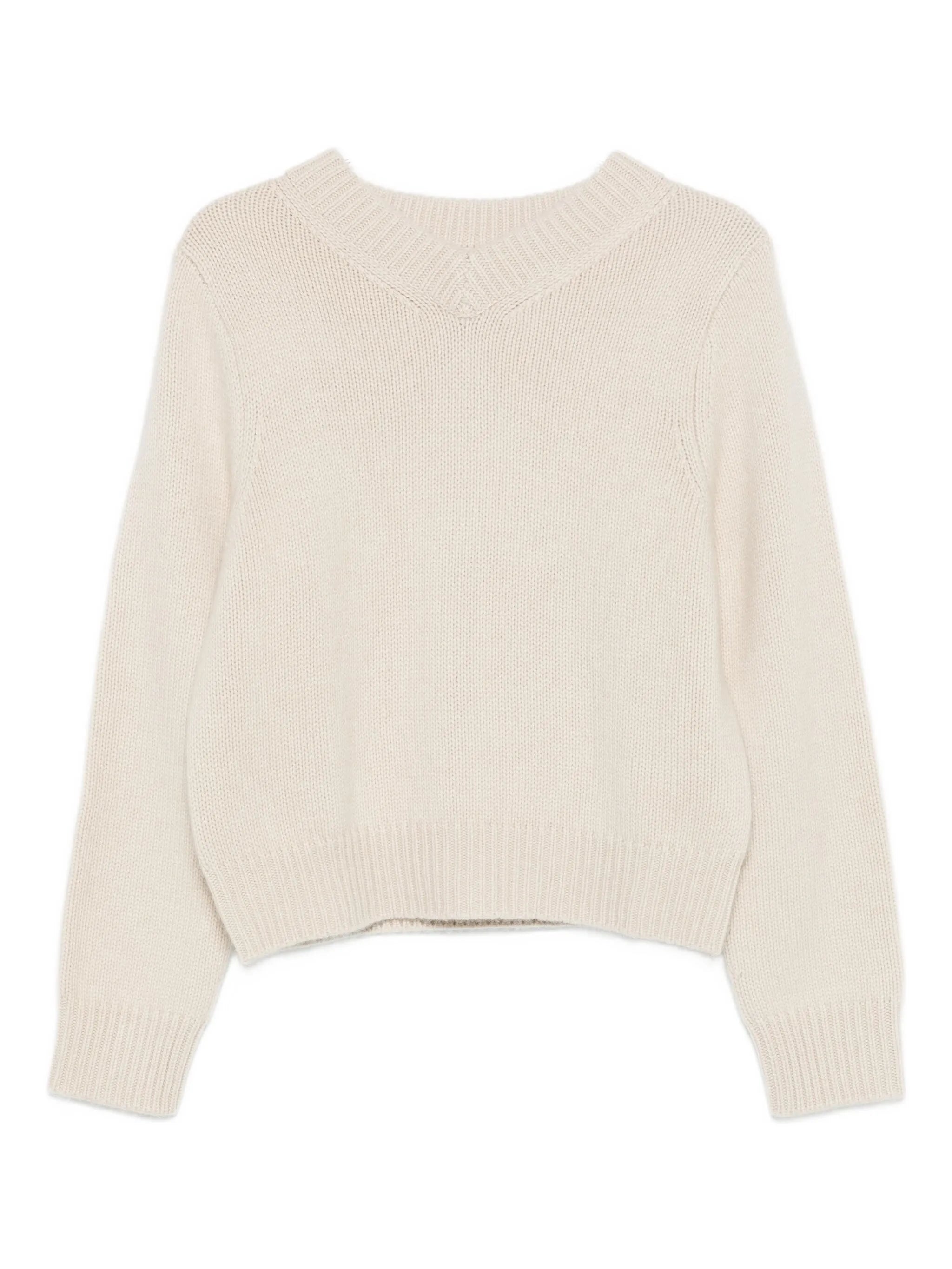 Knit chunky v neck