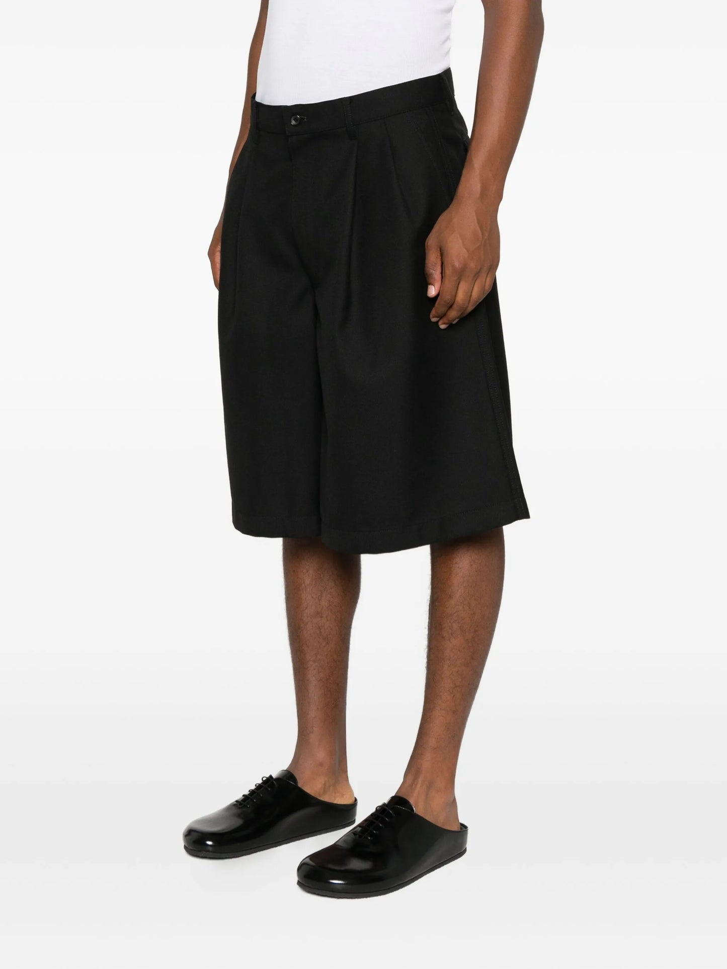 pleated gabardine shorts