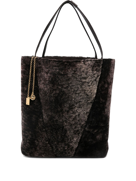 Spin shearling tote bag