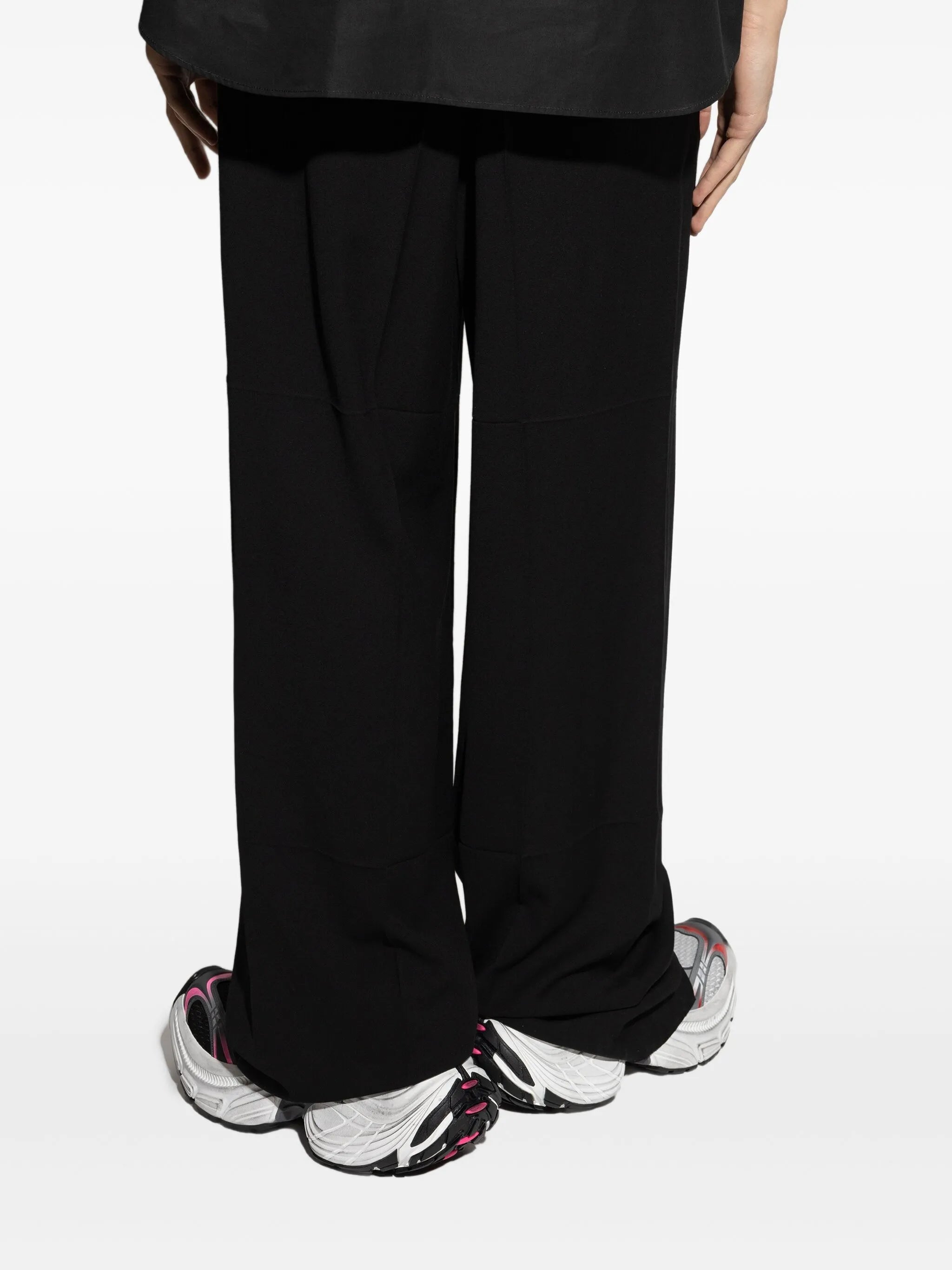 pleated pocket trousers