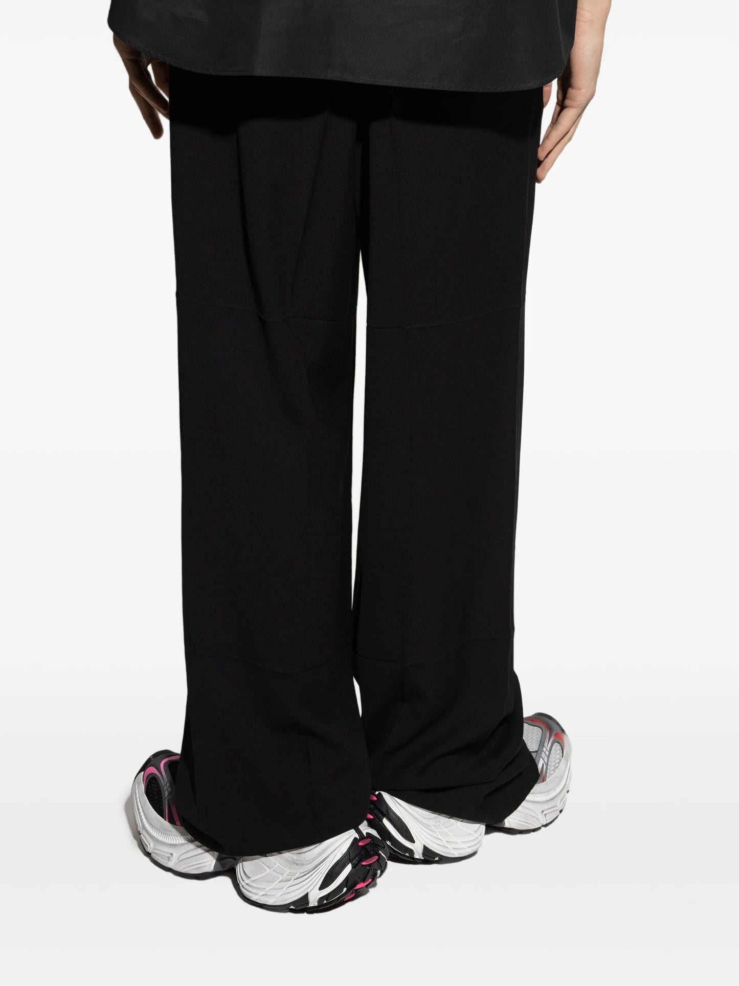 pleated pocket trousers