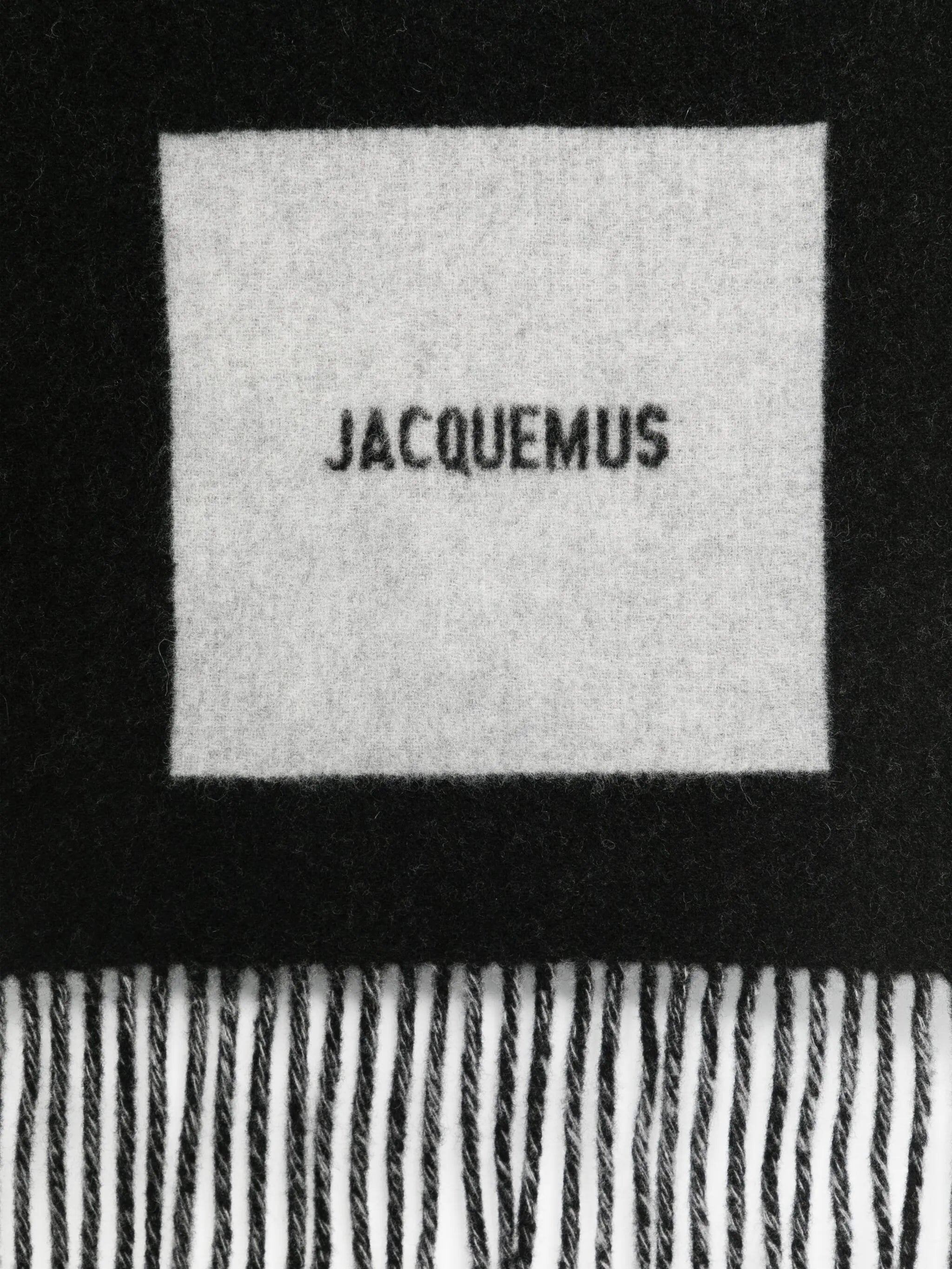 L'écharpe Rond Carré scarf