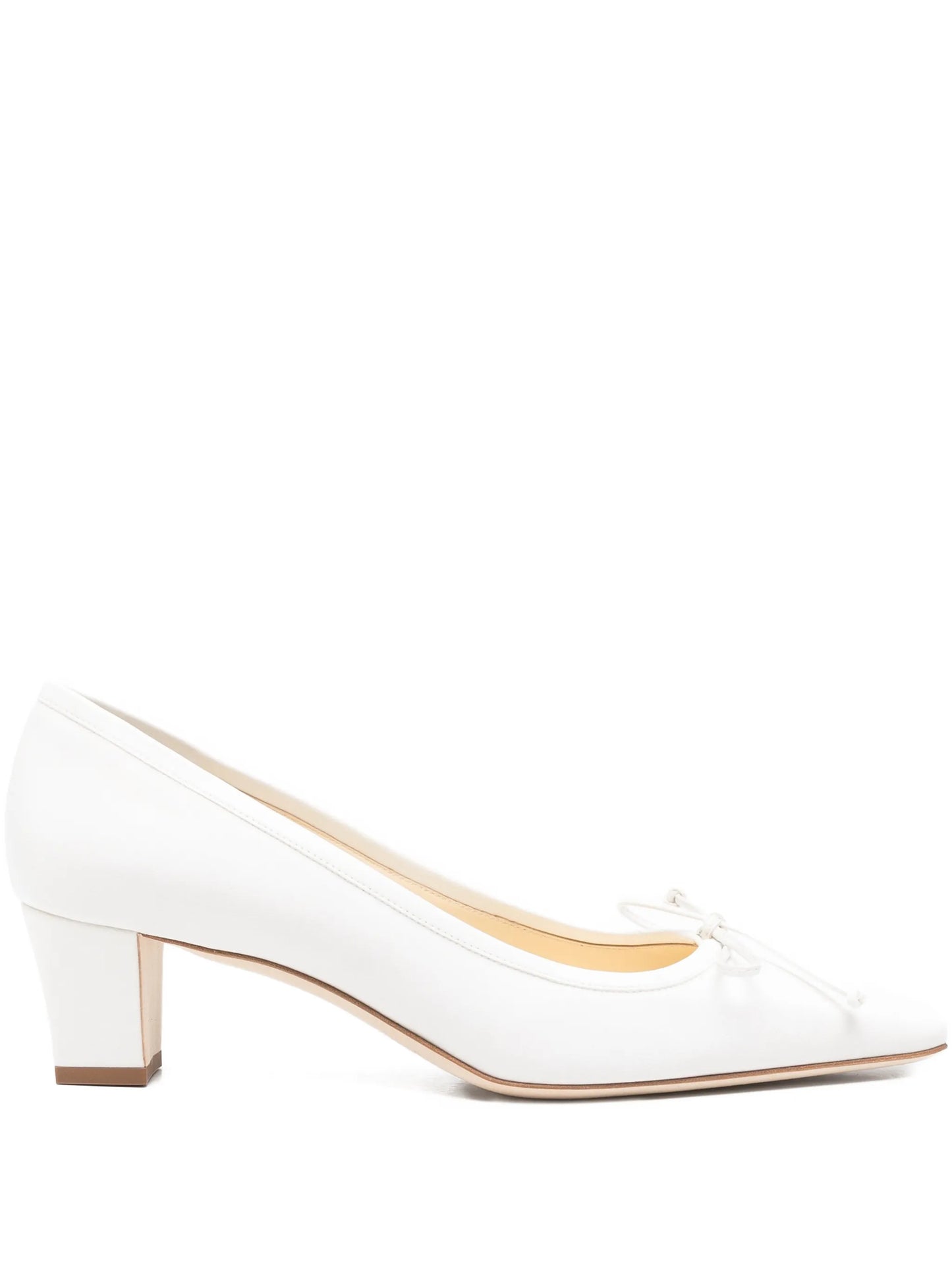 Materbal bow pumps