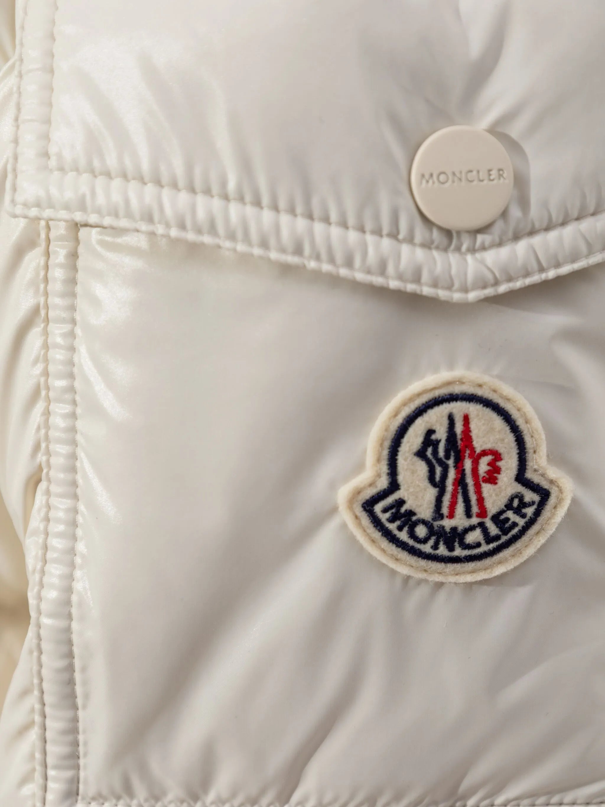 Petra down jacket