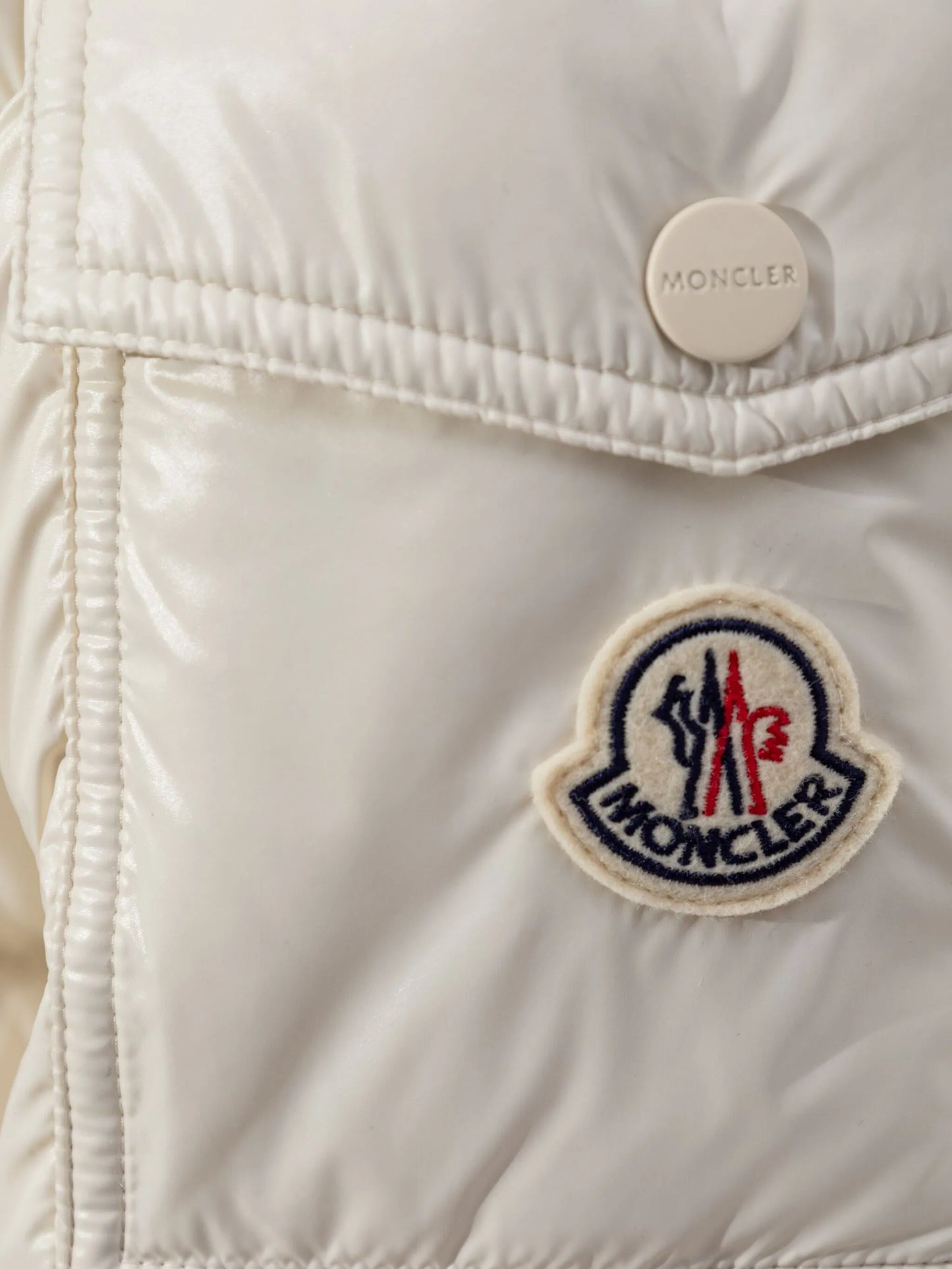 Petra down jacket