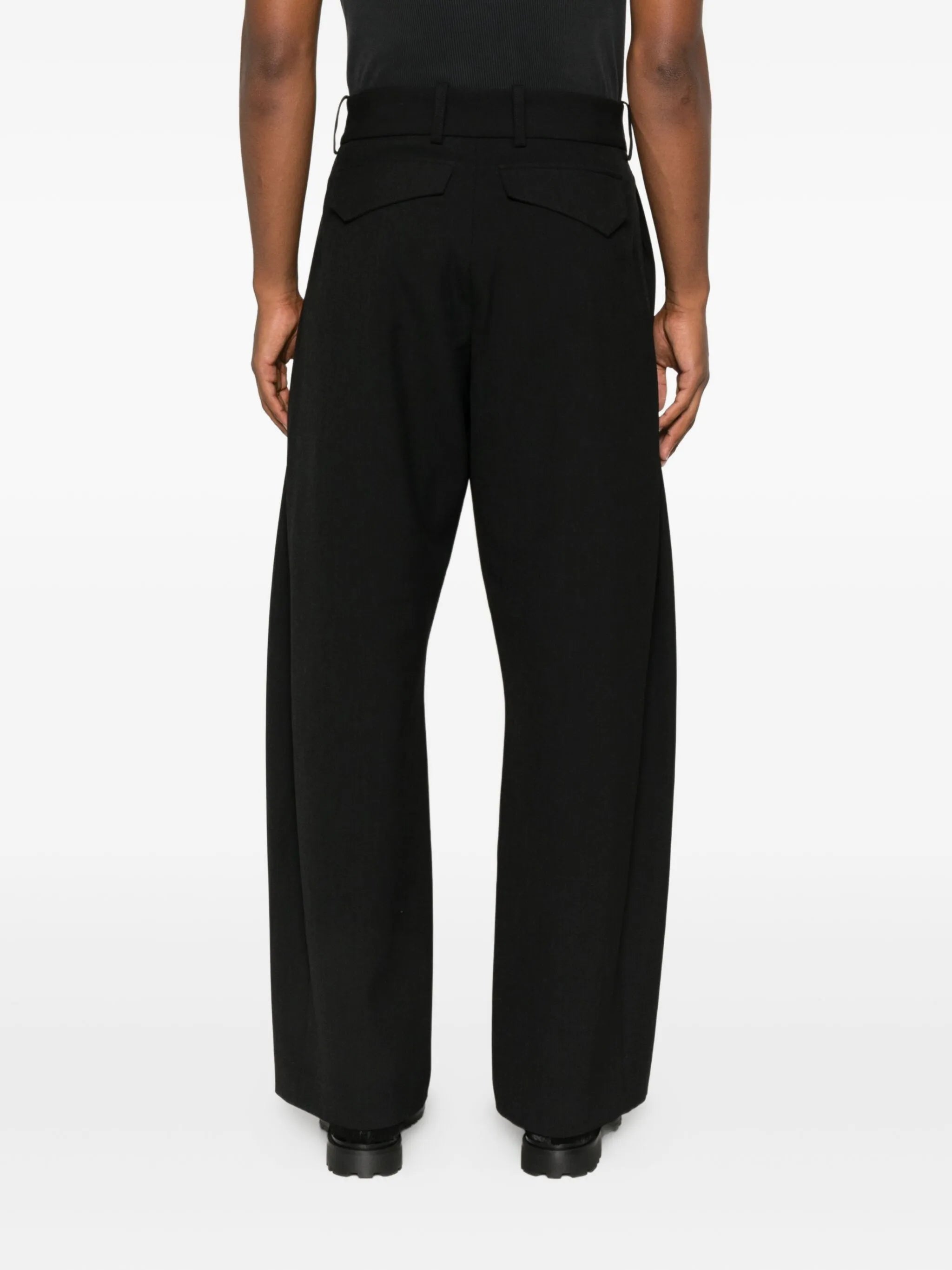 Uvas pleated-front trousers
