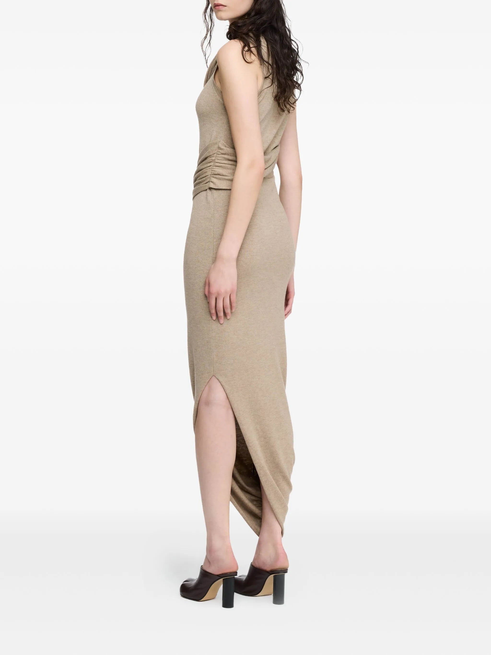 sleeveless midi dress
