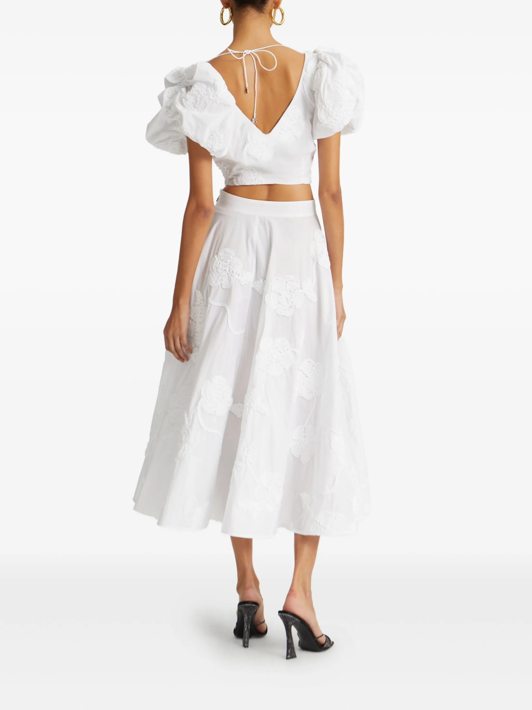 puff-sleeve floral-embroidered top