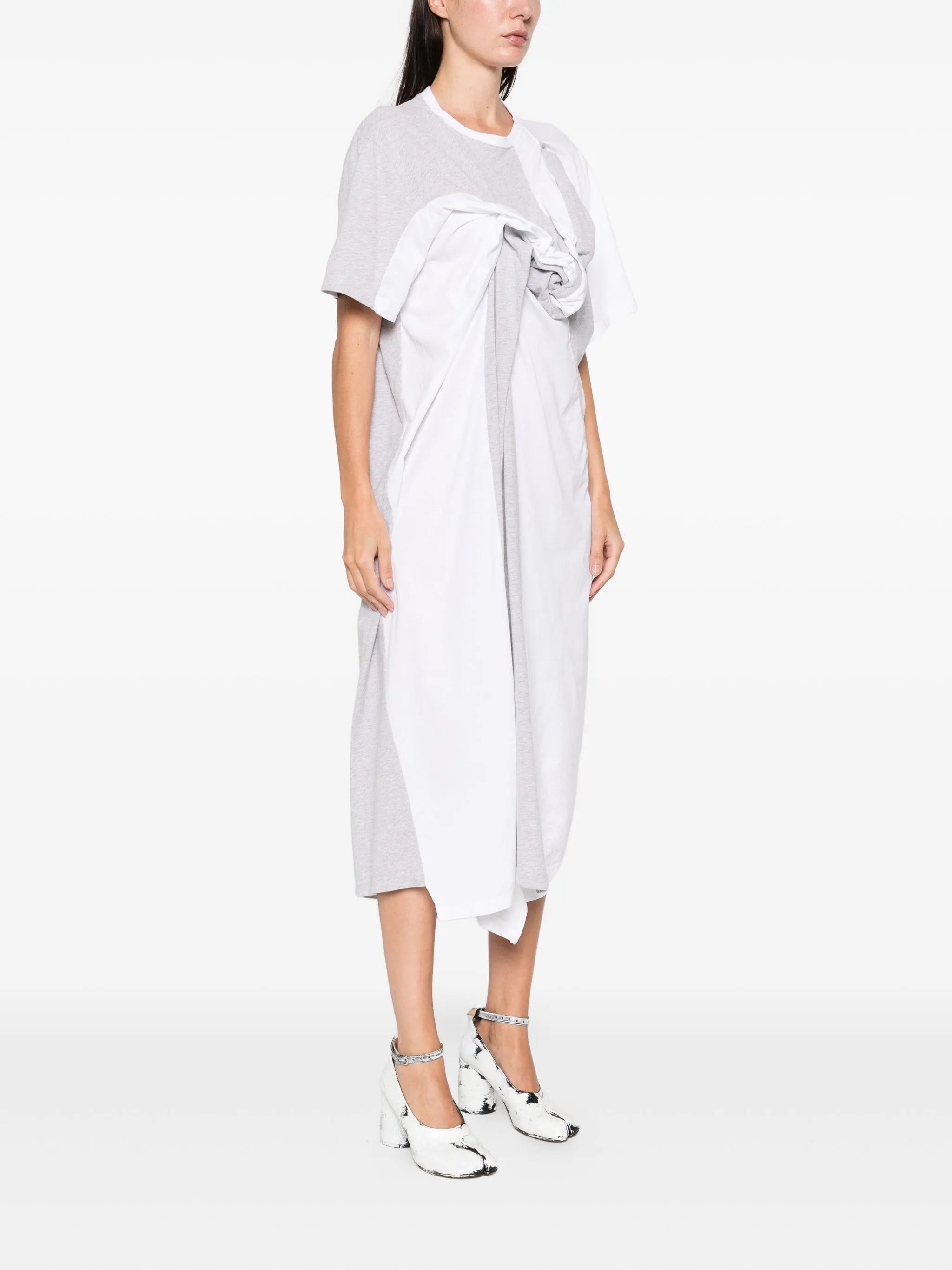 rose-detail T-shirt dress