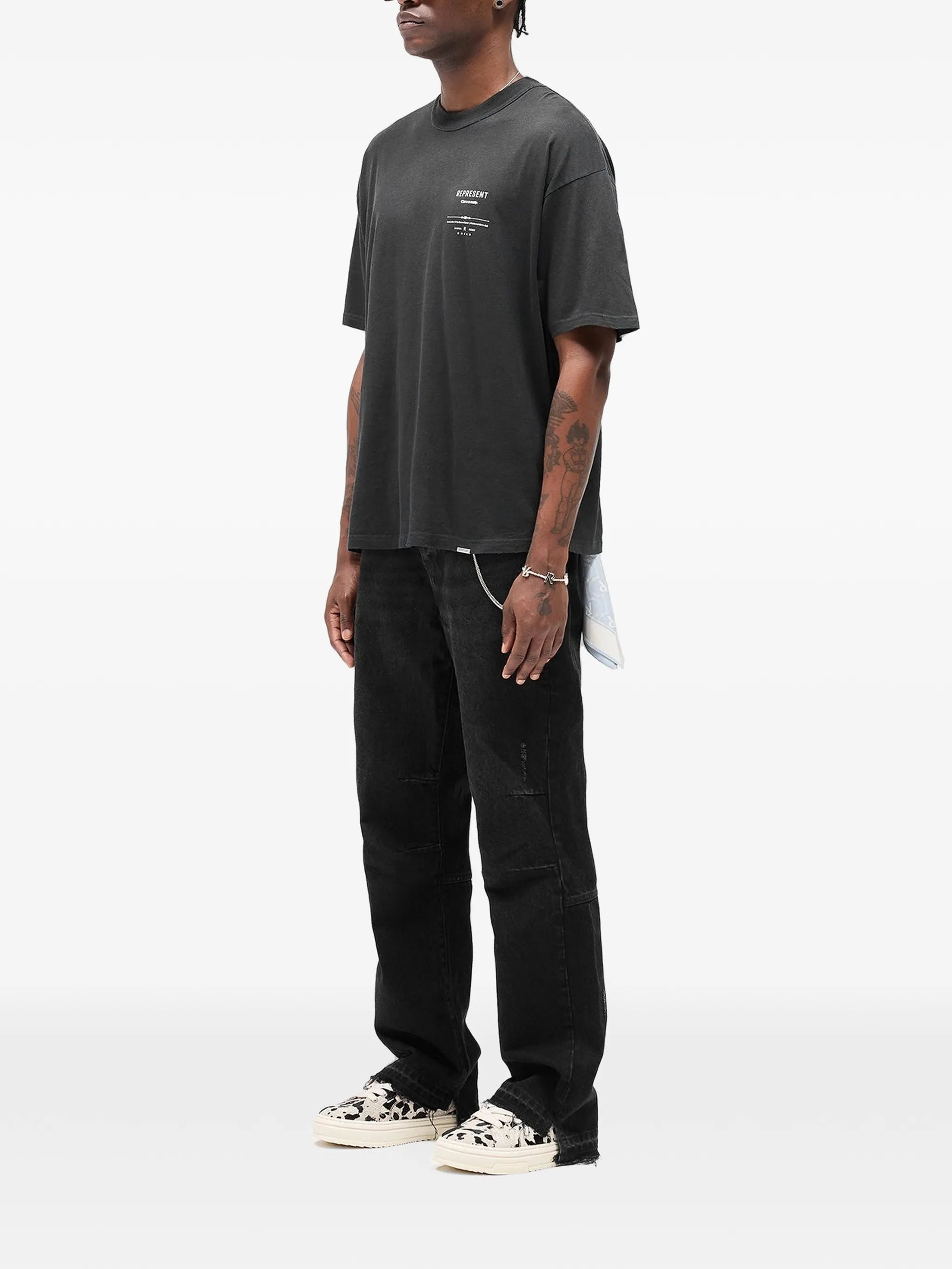 graphic-print t-shirt
