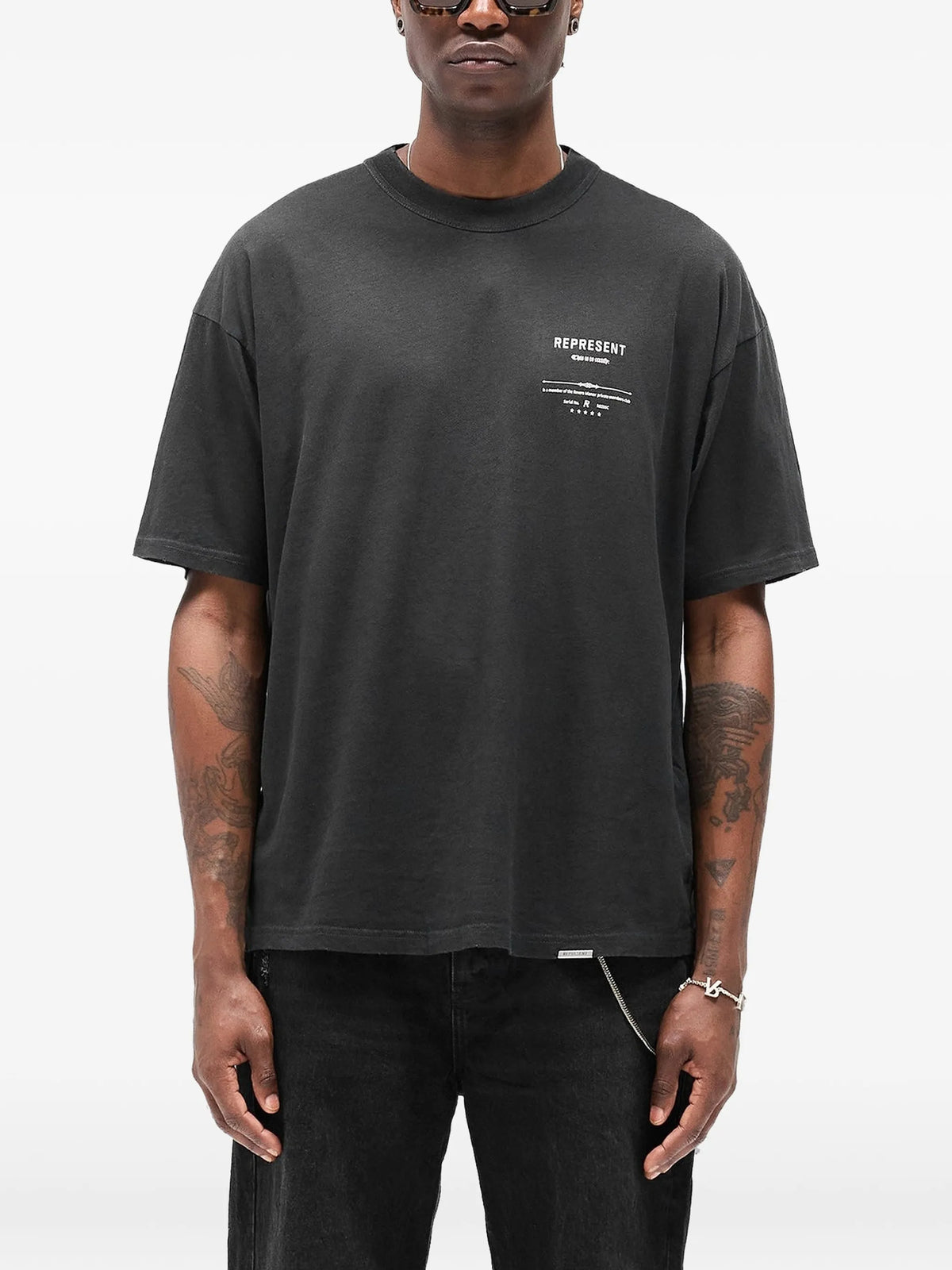 graphic-print t-shirt