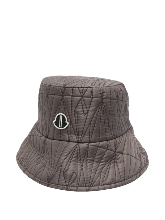 logo-patch quilted bucket hat