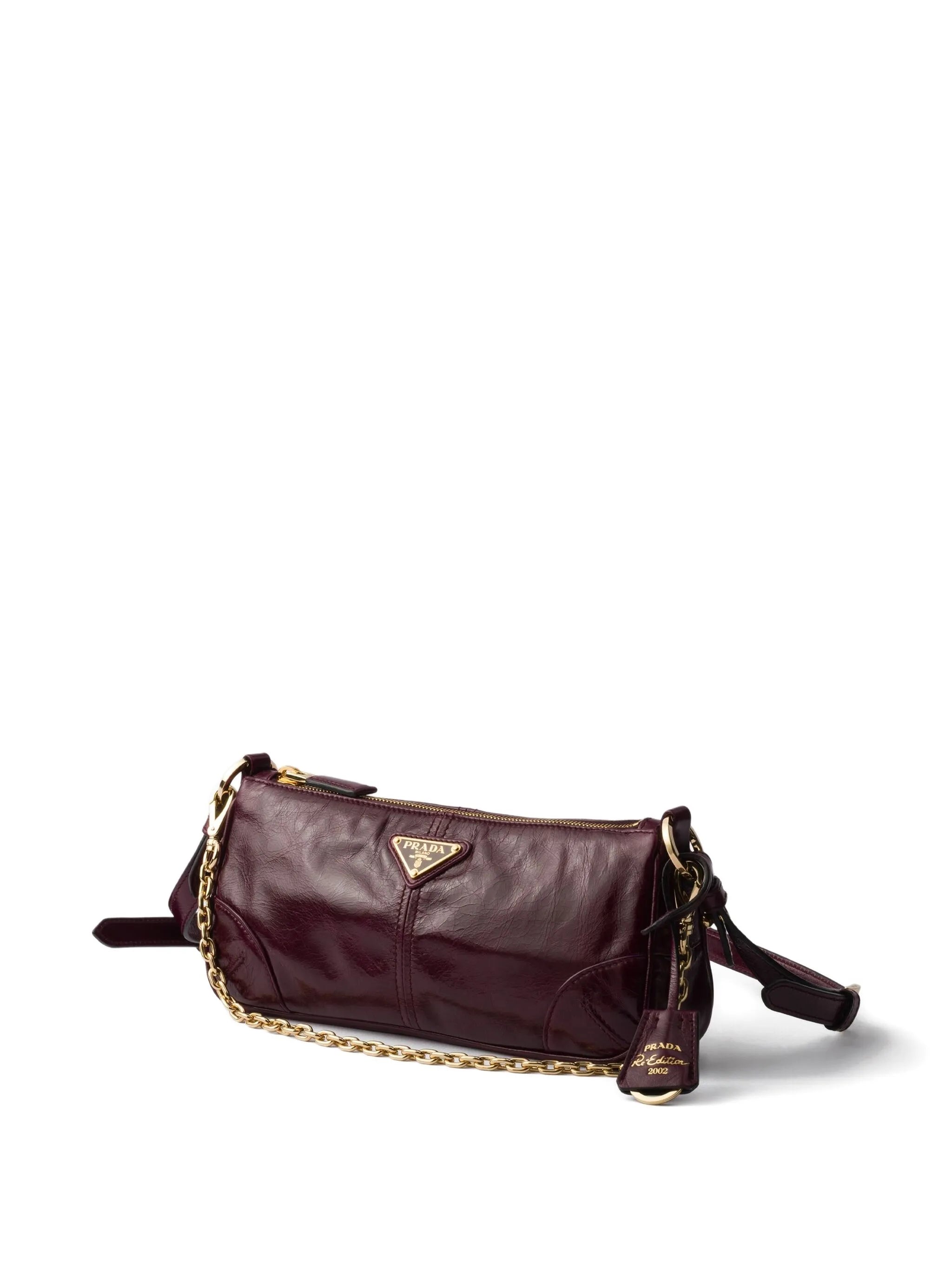 Re-Edition 2002 logo-detail shoulder bag
