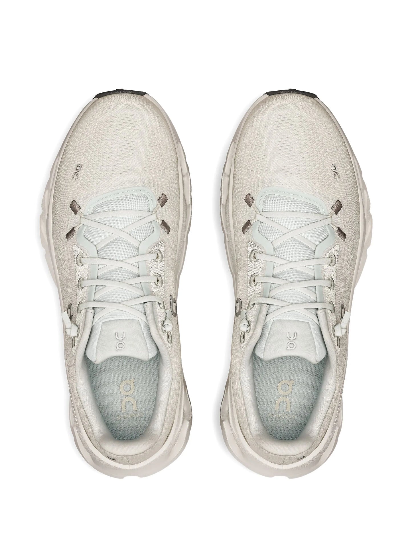 Cloudtilt sneakers