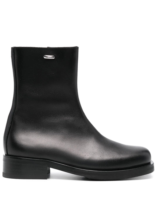 Camion leather ankle boots