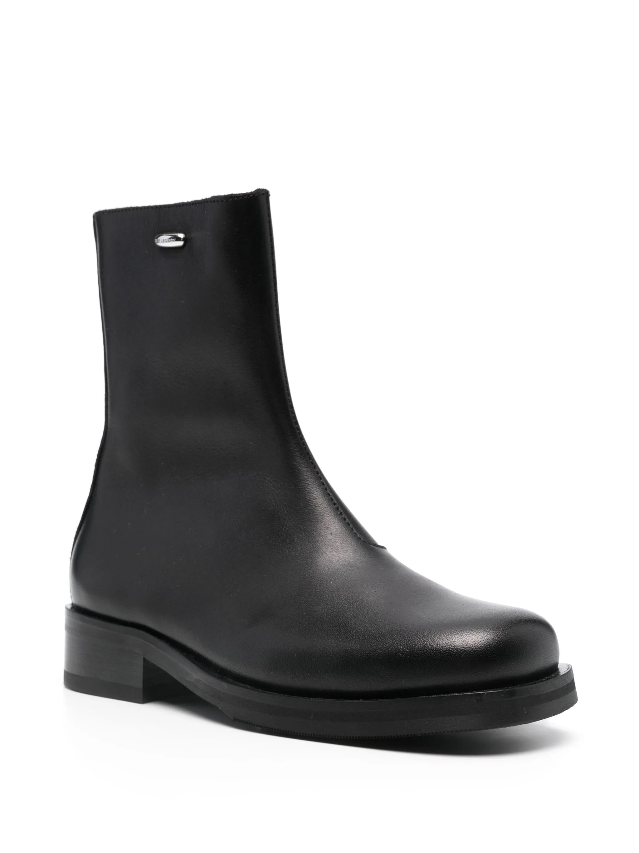 Camion leather ankle boots