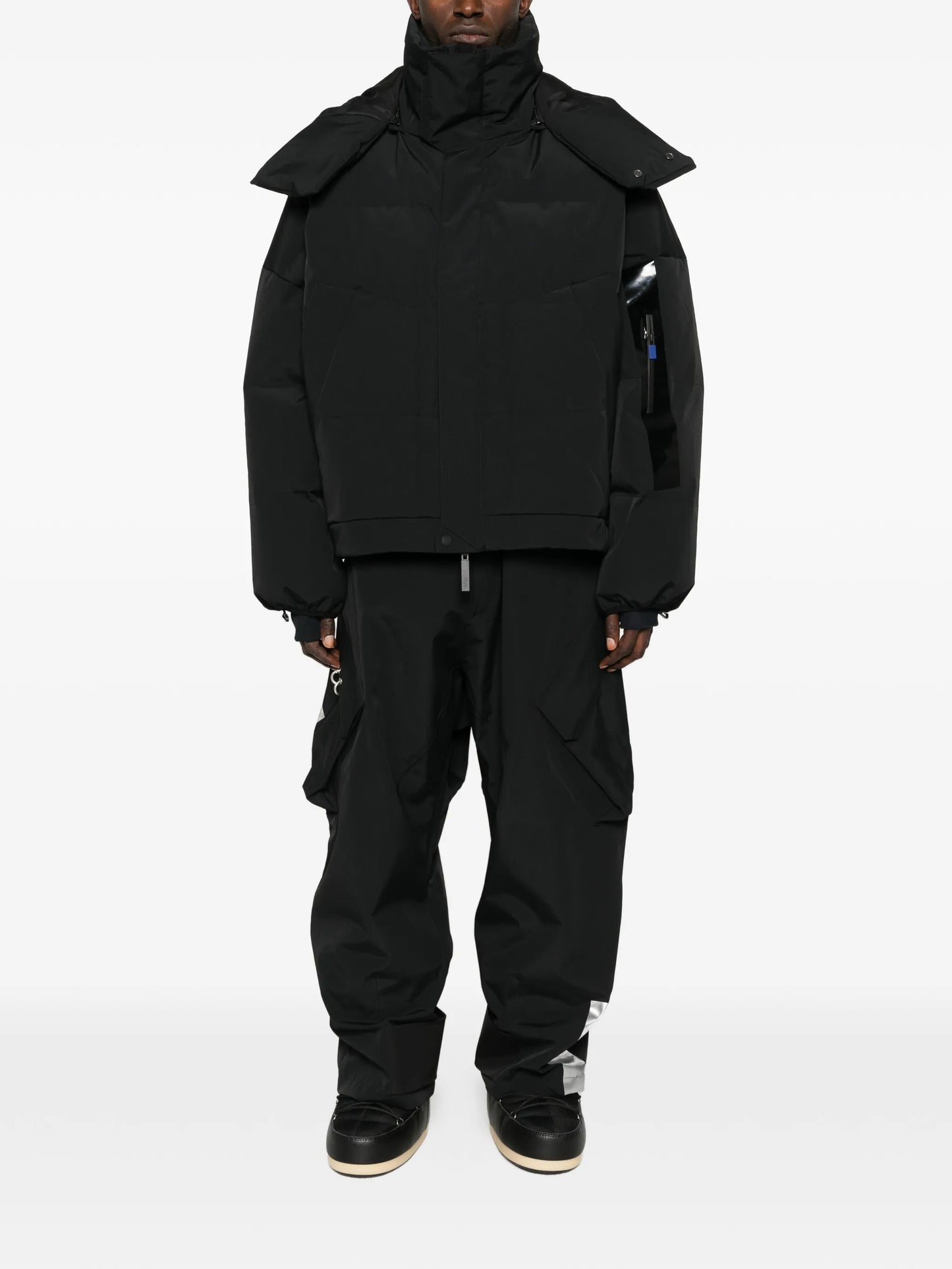 x We11done Catalyst cargo pants