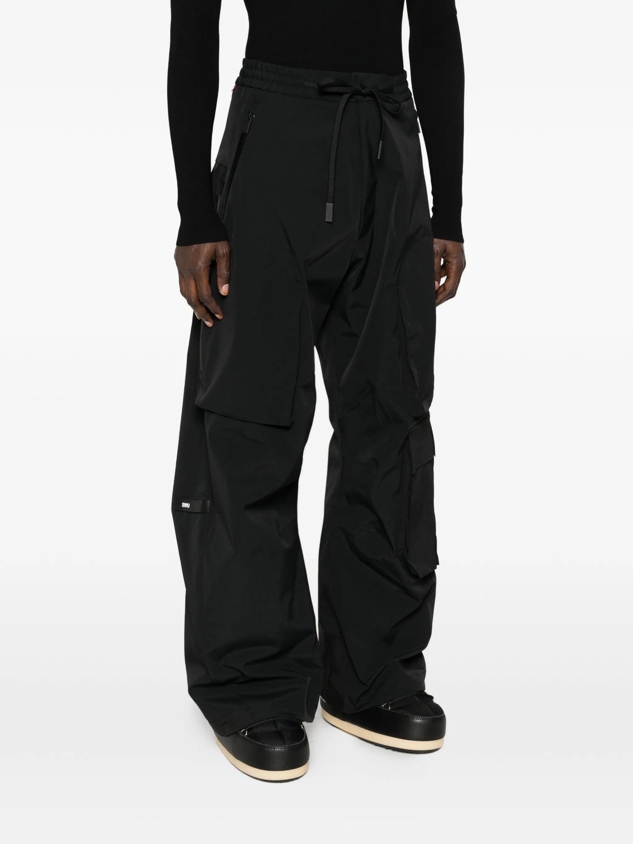 Spectral cargo pants