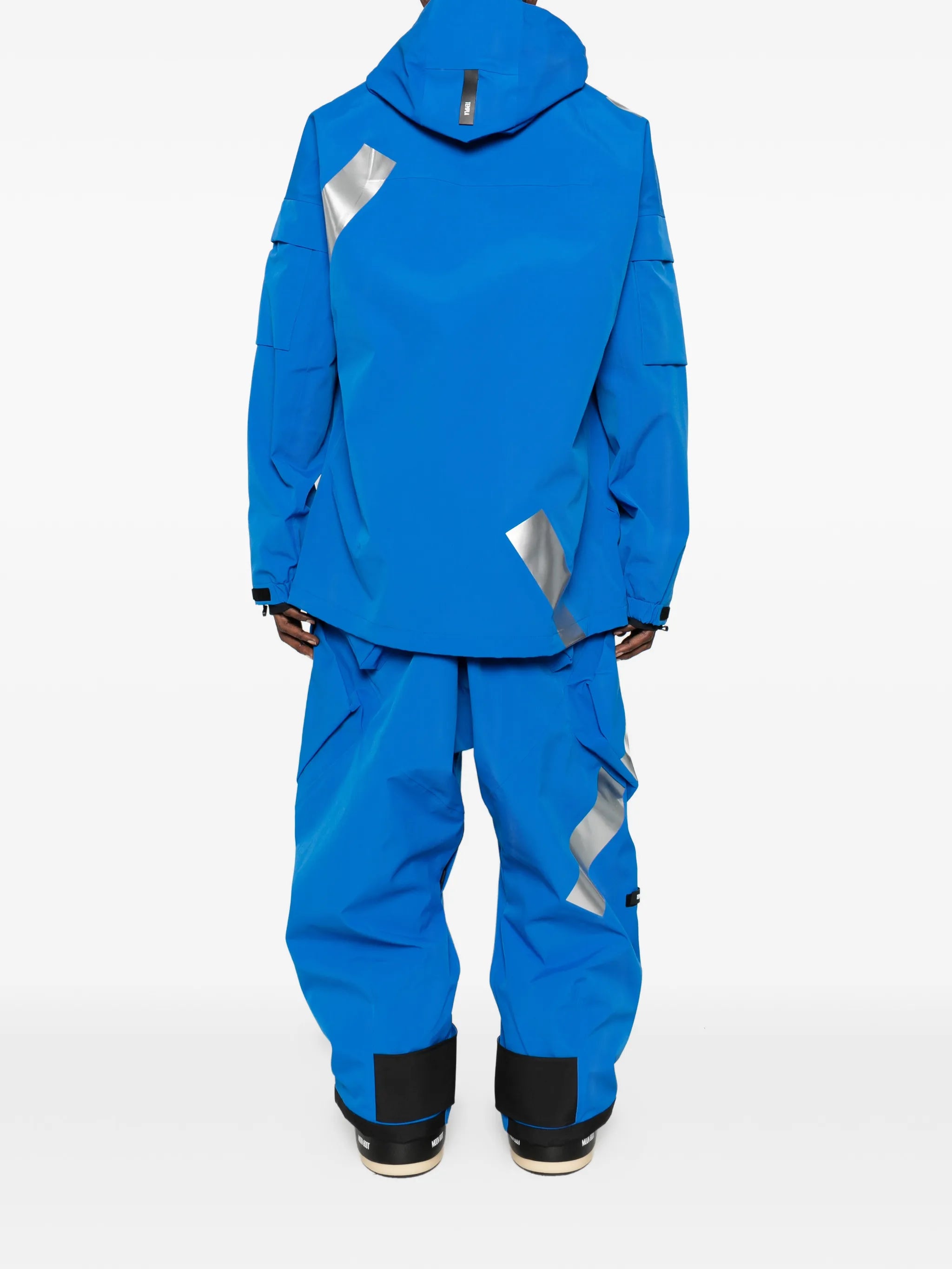 zip-fastening jacket