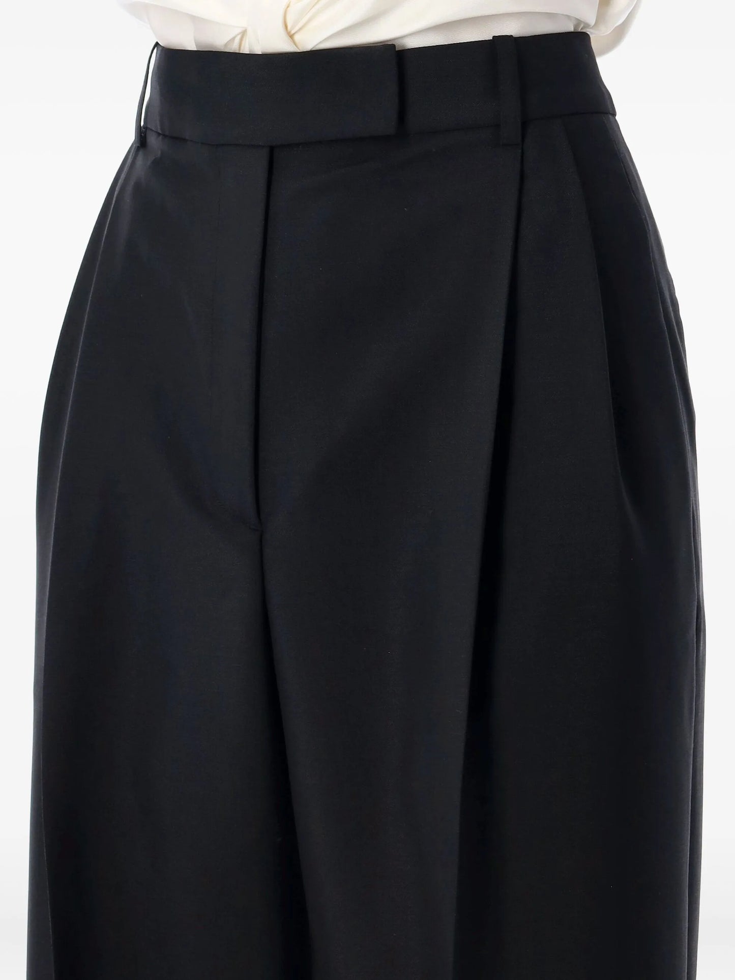 pleated tailored trousers