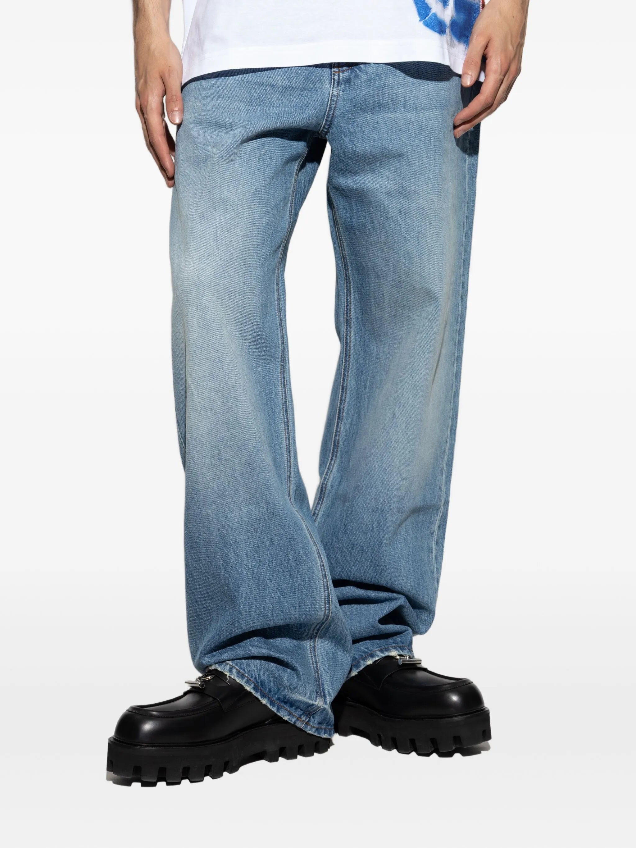 wide-leg jeans