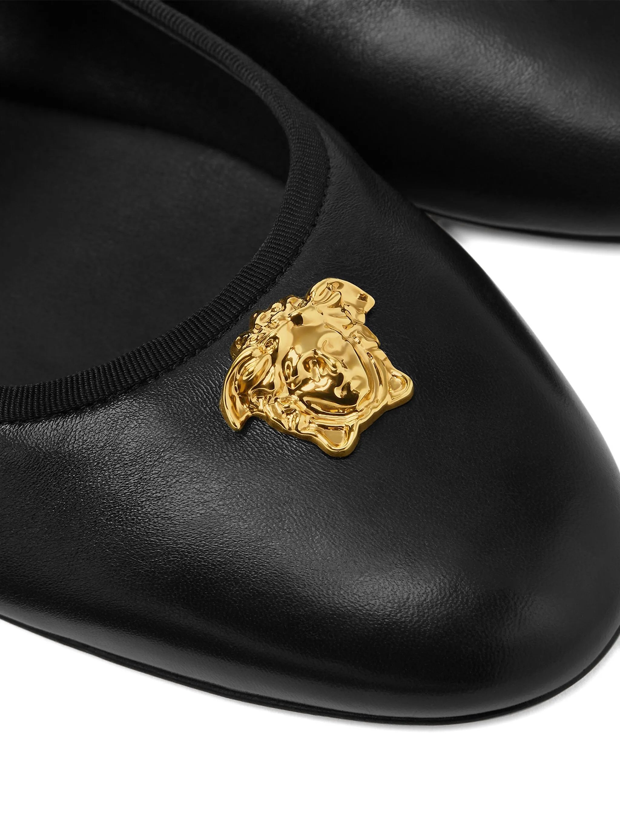 Medusa-buckle ballet flats