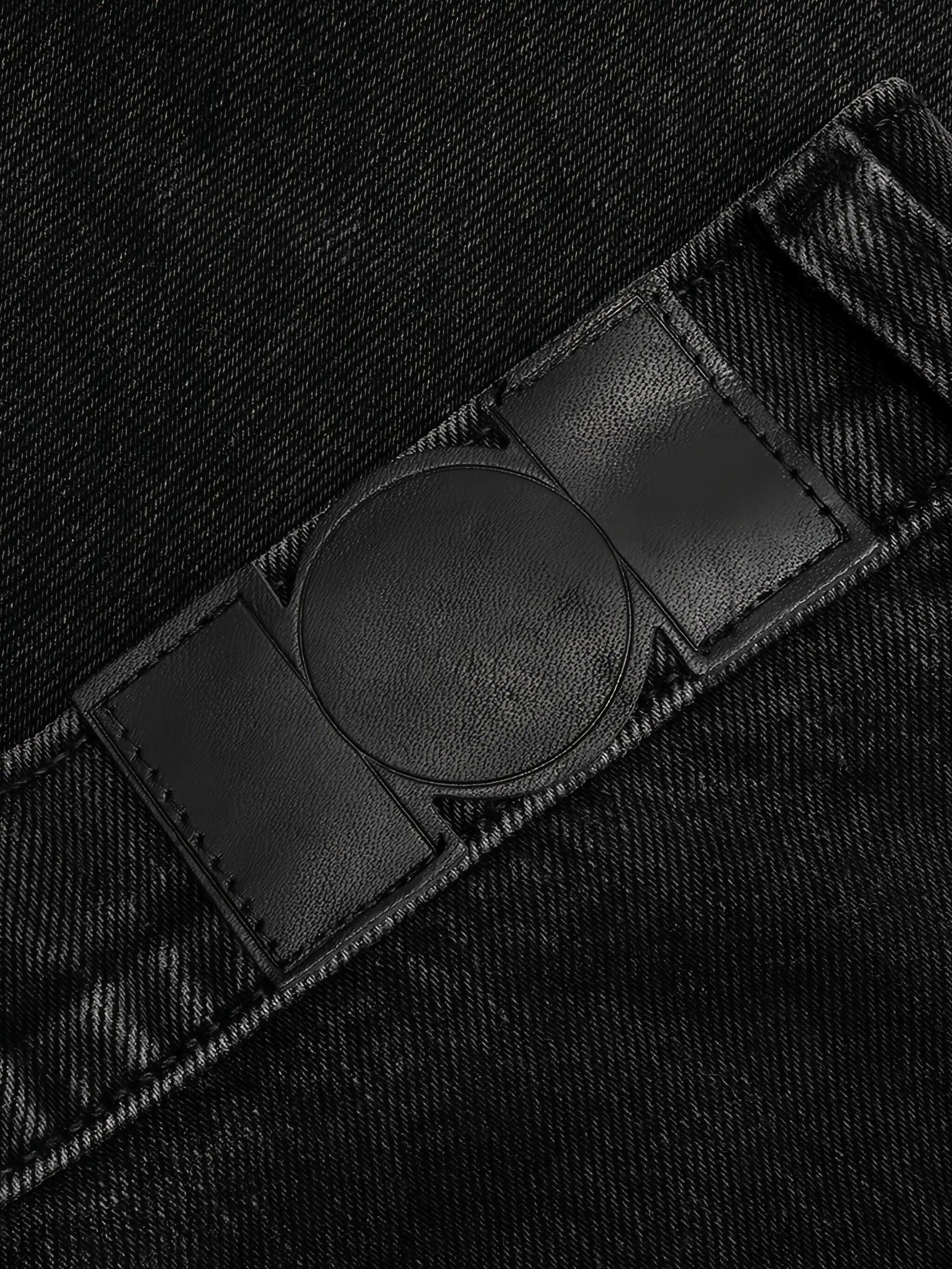 logo-patch cargo-pockets jeans