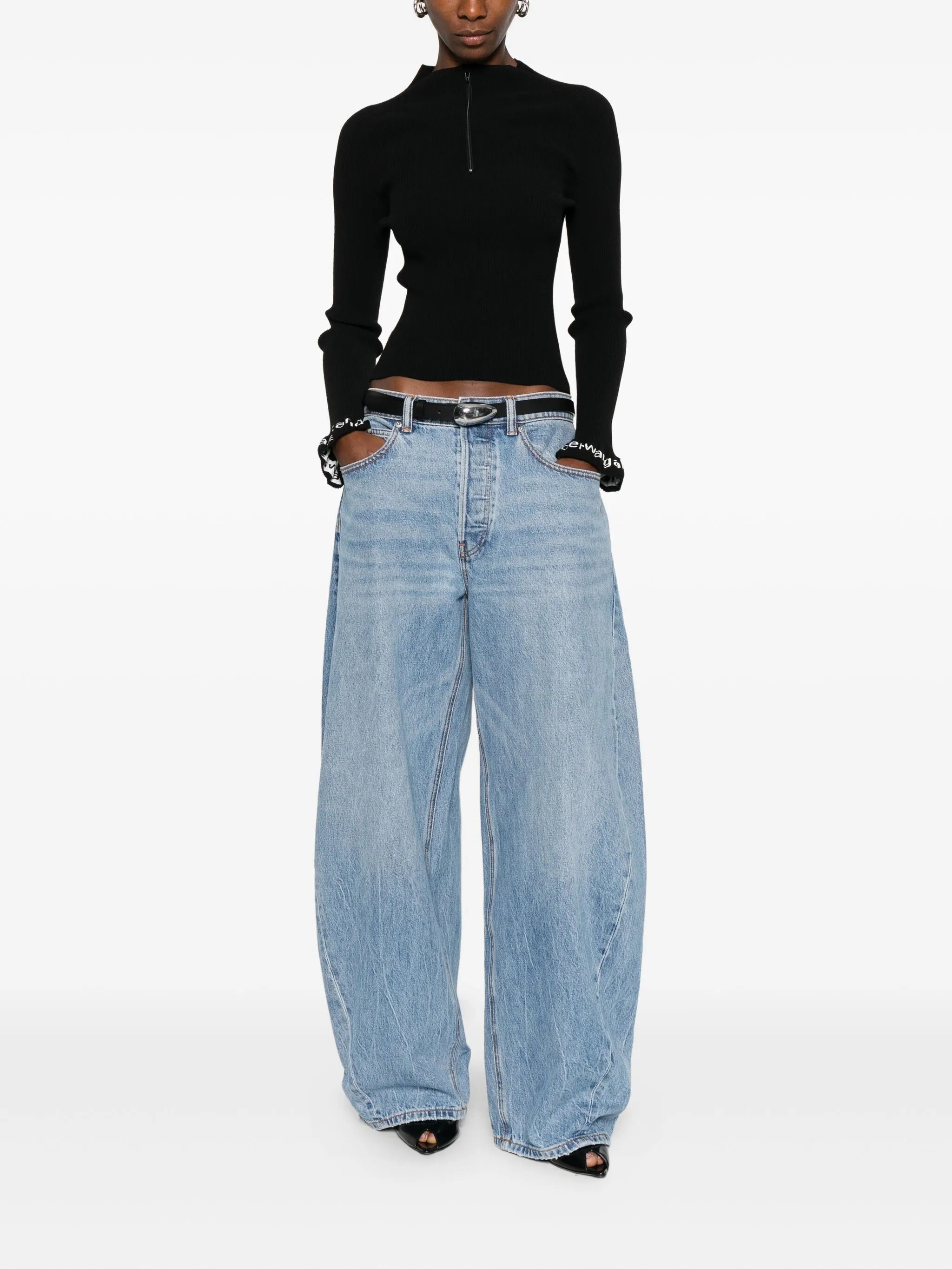 logo-detail ribbed top