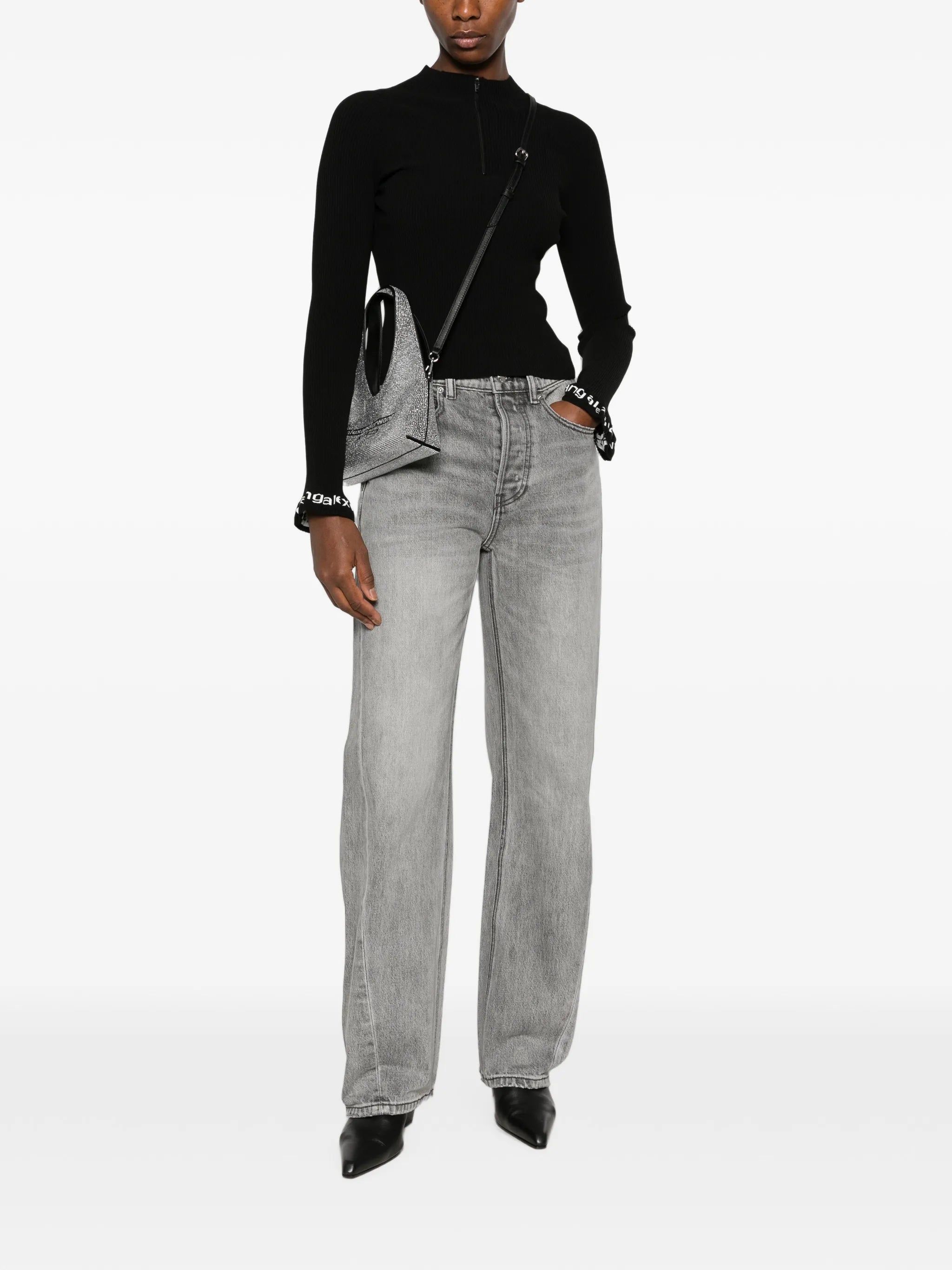 logo-detail ribbed top