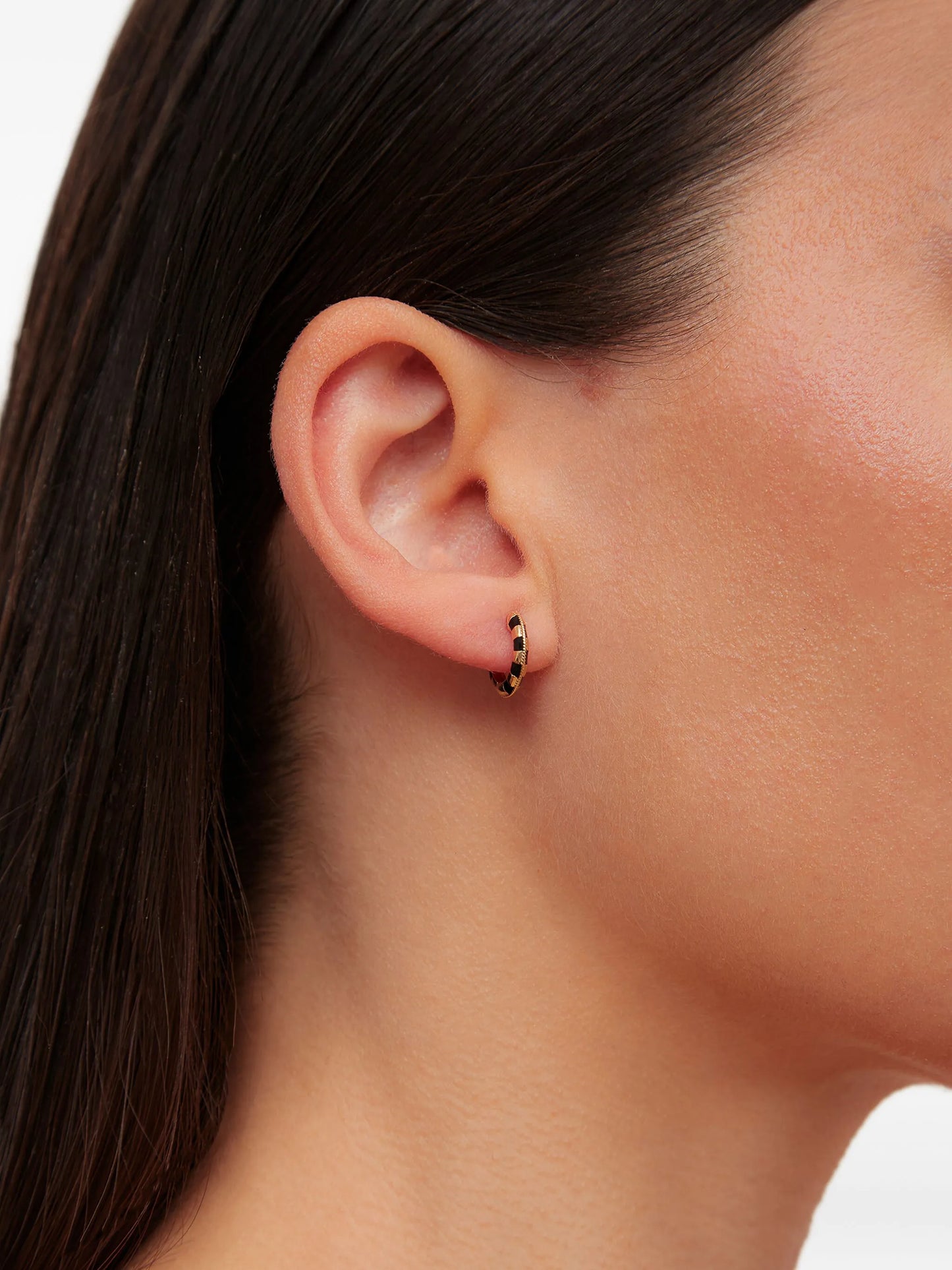 9K yellow gold hoop earrings