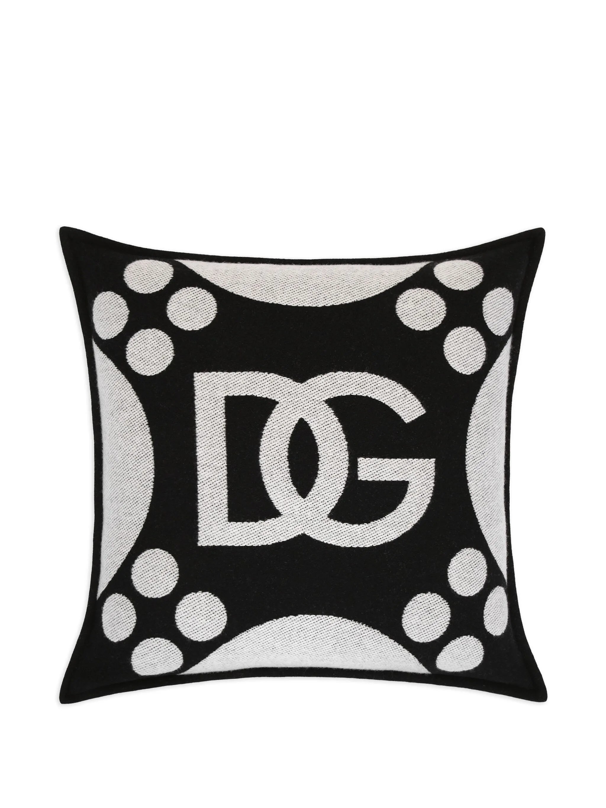 logo-detailed cushion