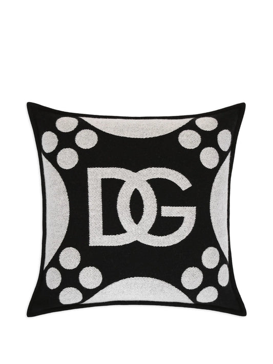 logo-detailed cushion