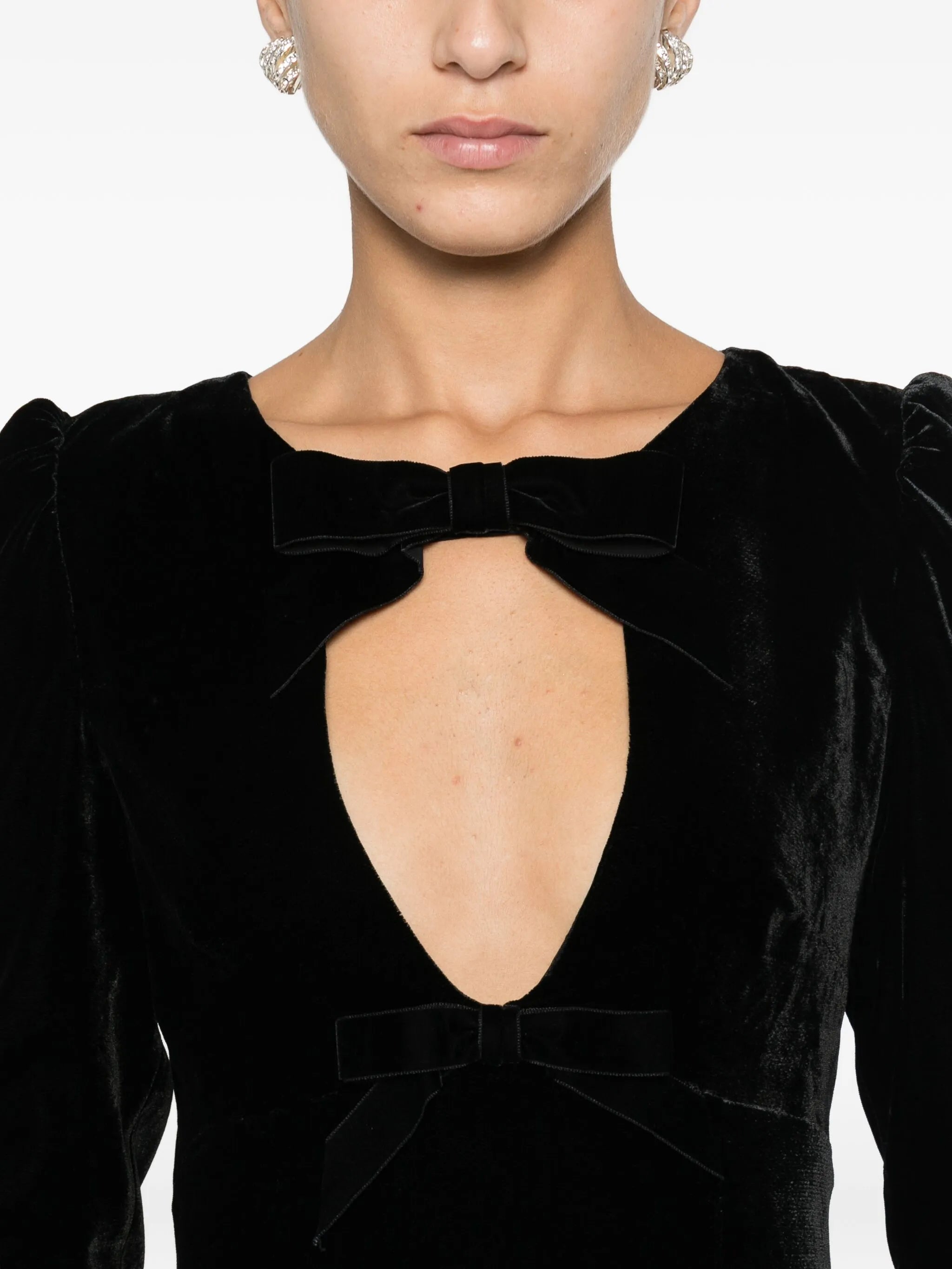 bow-detail velvet gown