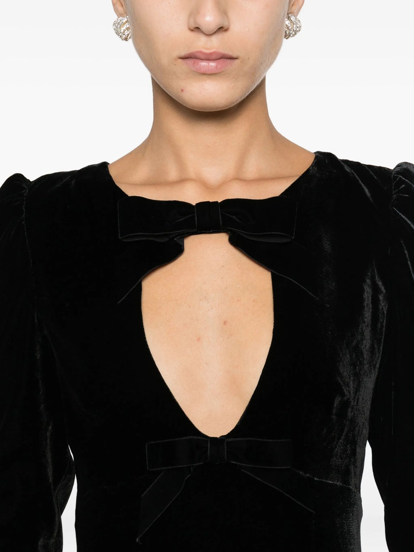 bow-detail velvet gown