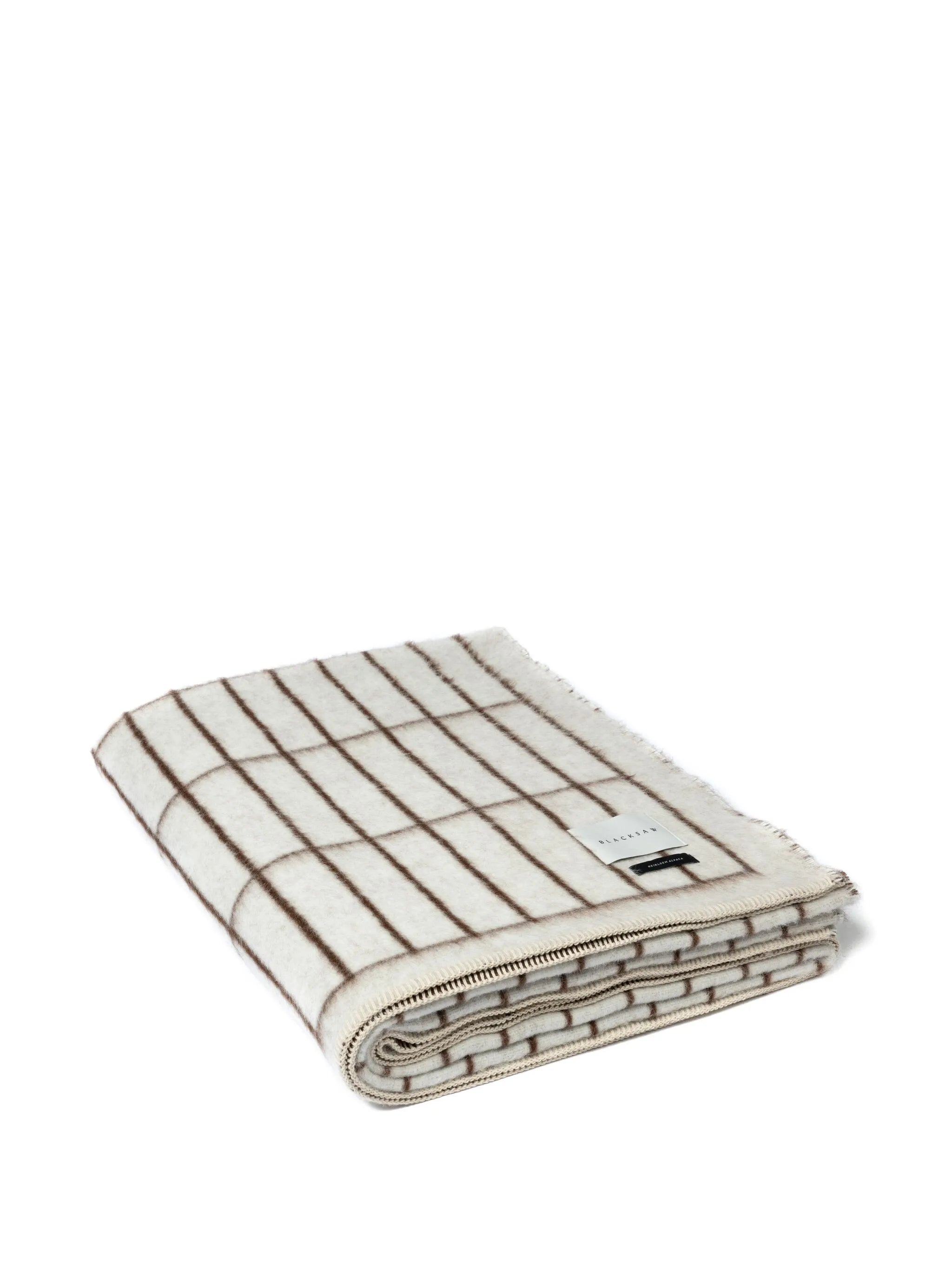 grid-pattern blanket