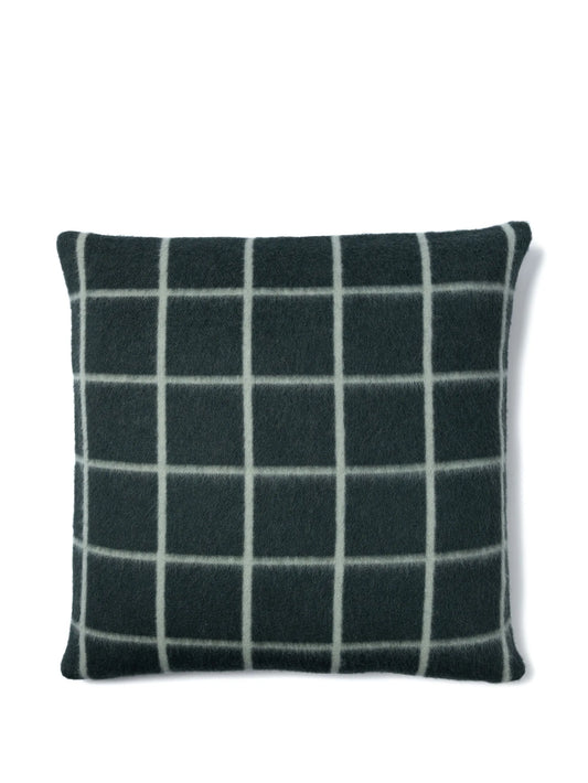 grid-pattern cushion