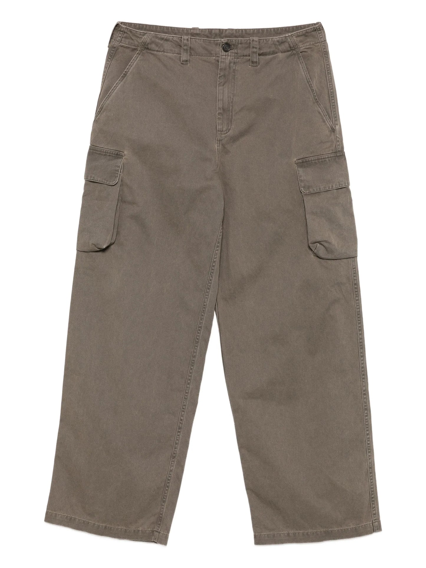 carg-pocket trousers