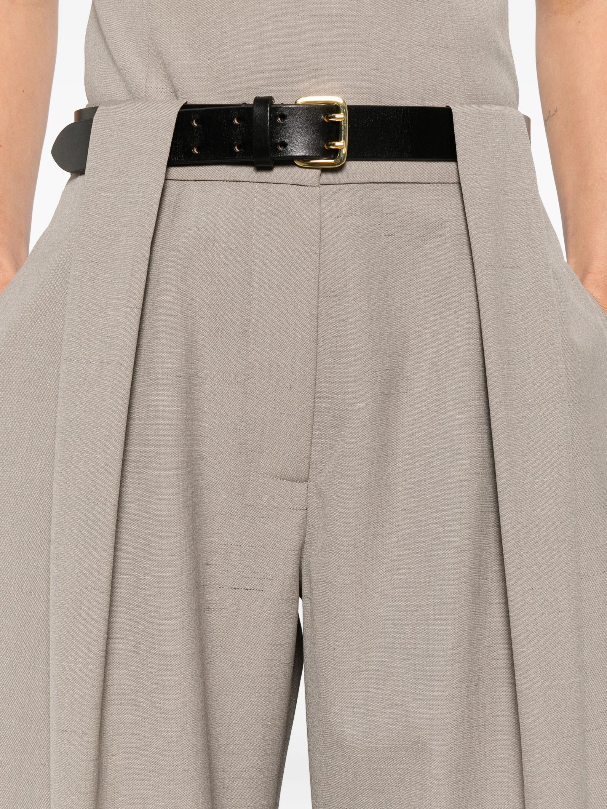 pleat trousers