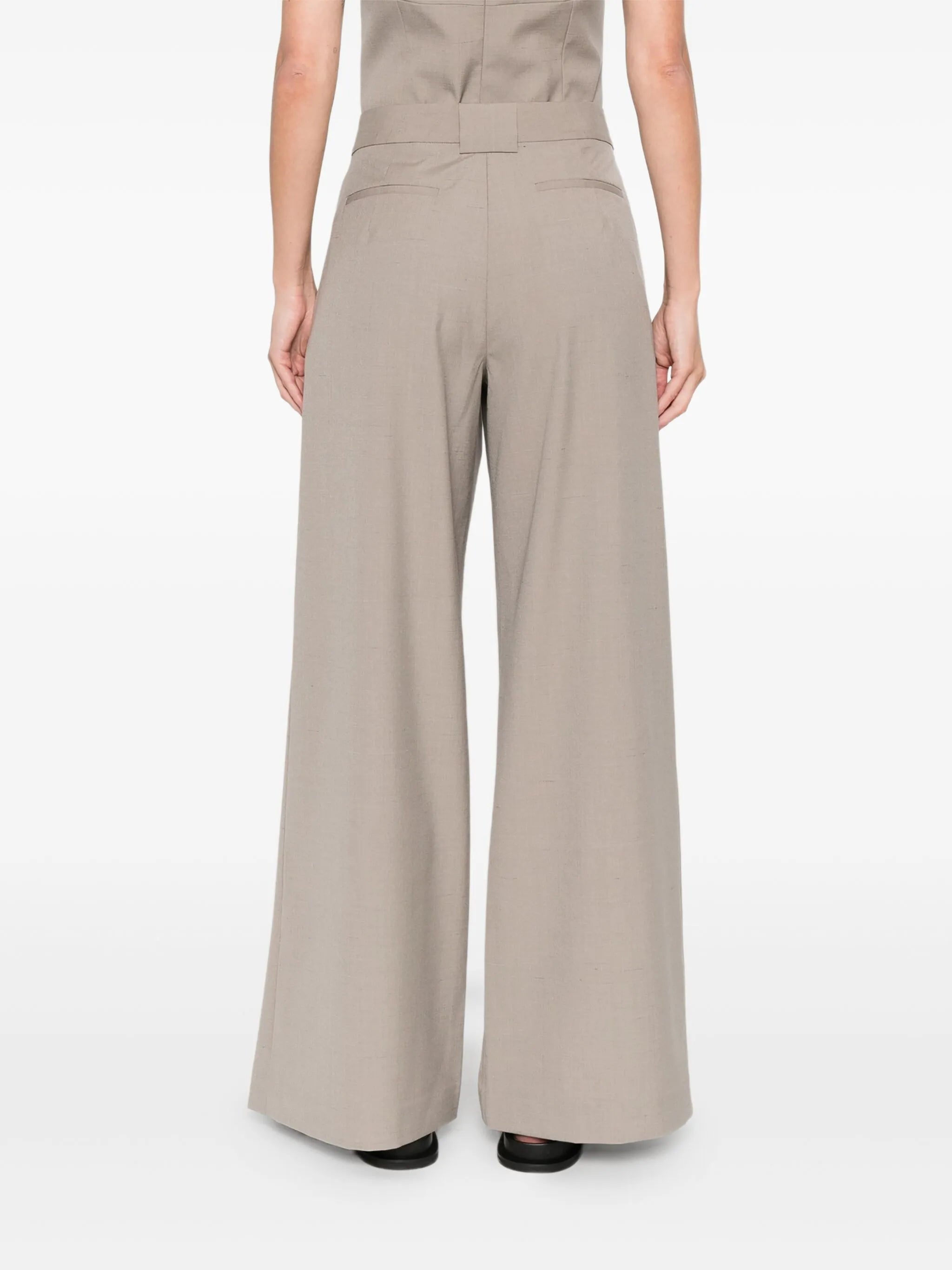 pleat trousers
