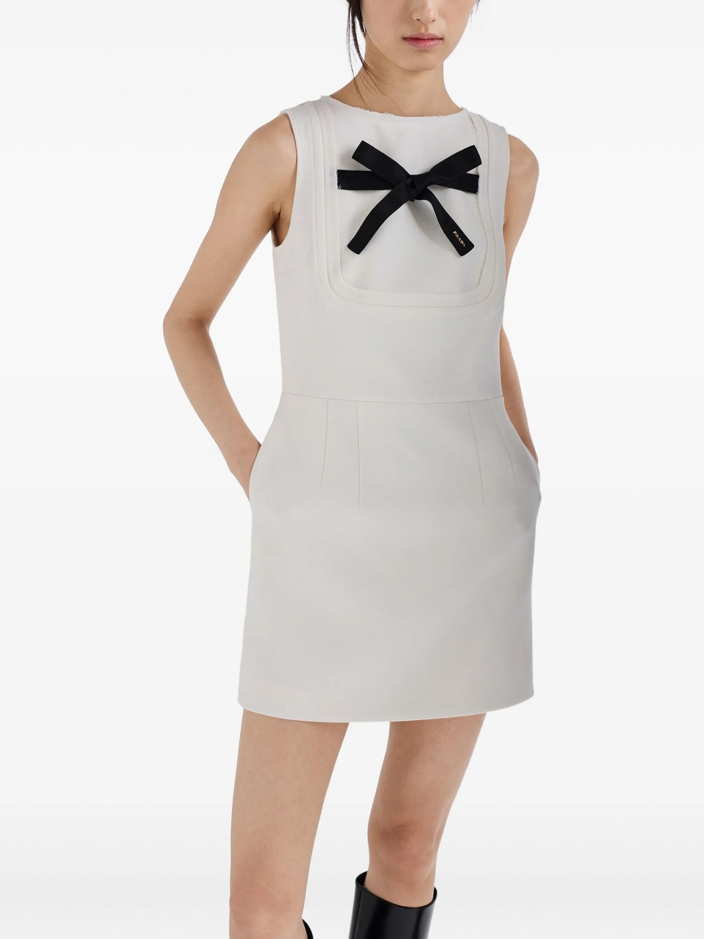 bow-detail sleeveless dress